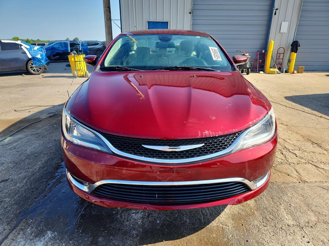 2015 Chrysler 200 Limited Burgundy vin: 1C3CCCAB9FN547810
