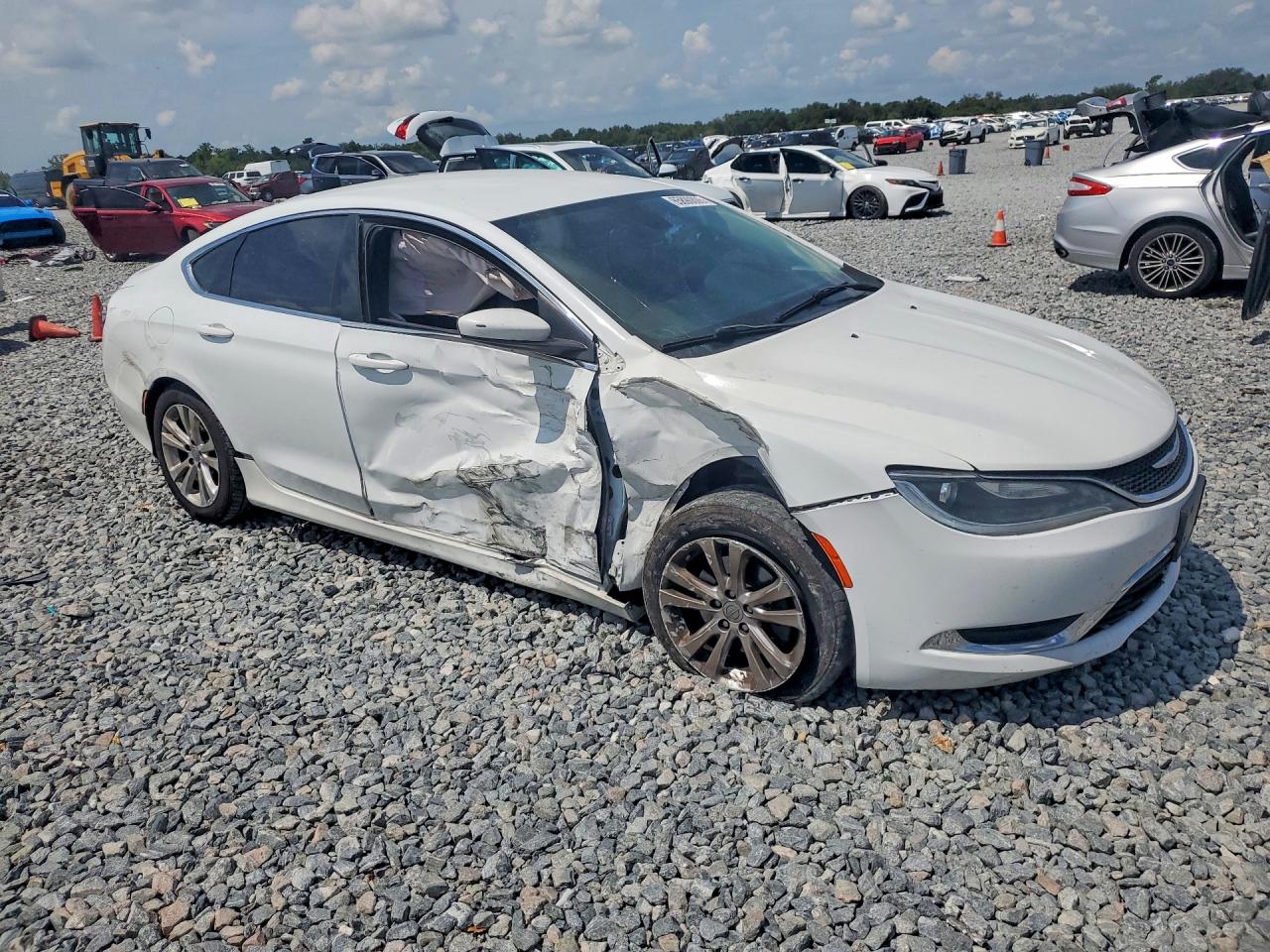 2015 Chrysler 200 Limited White vin: 1C3CCCAB9FN584436