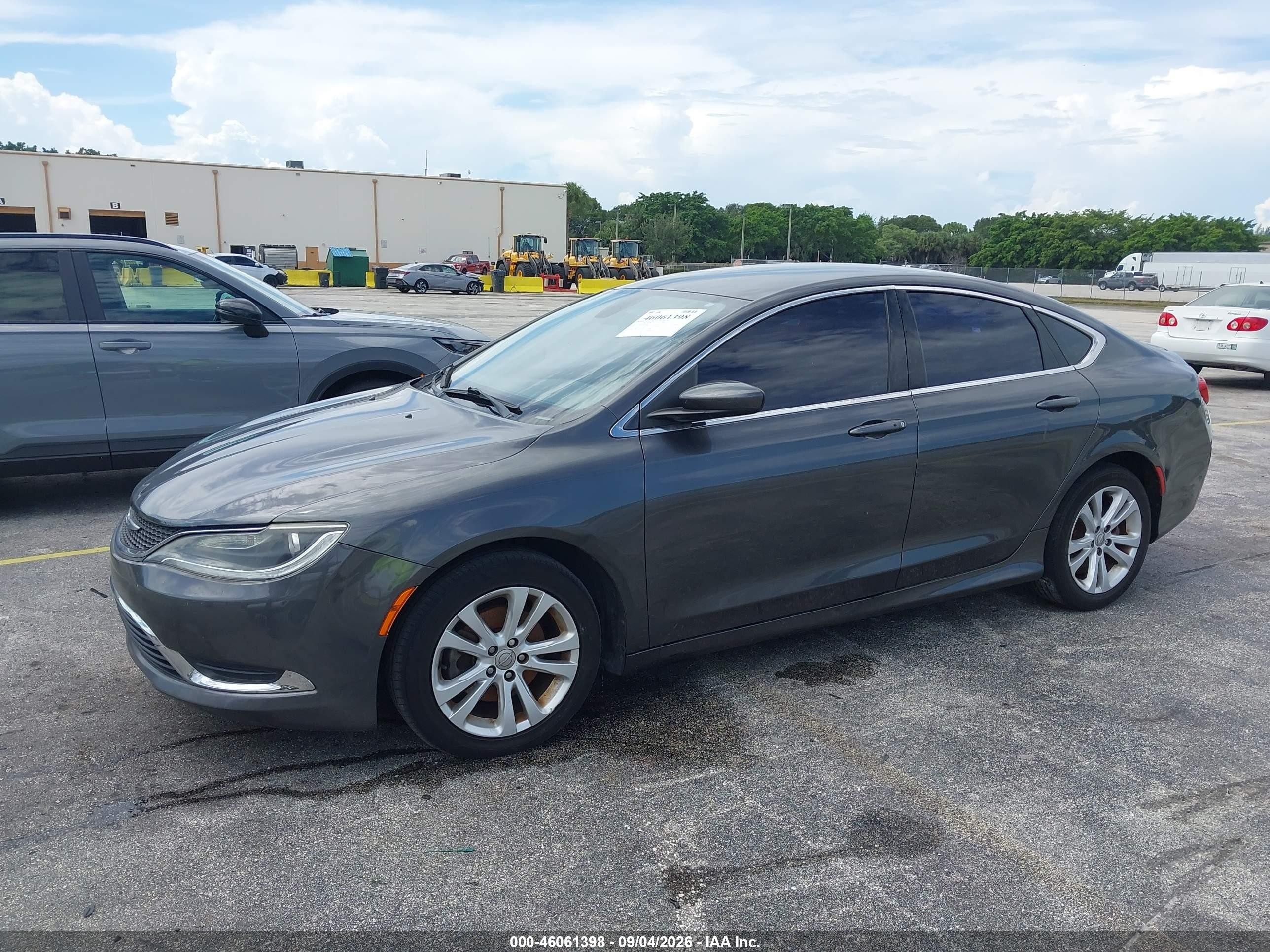 2015 Chrysler 200 Limited Gray vin: 1C3CCCAB9FN602241