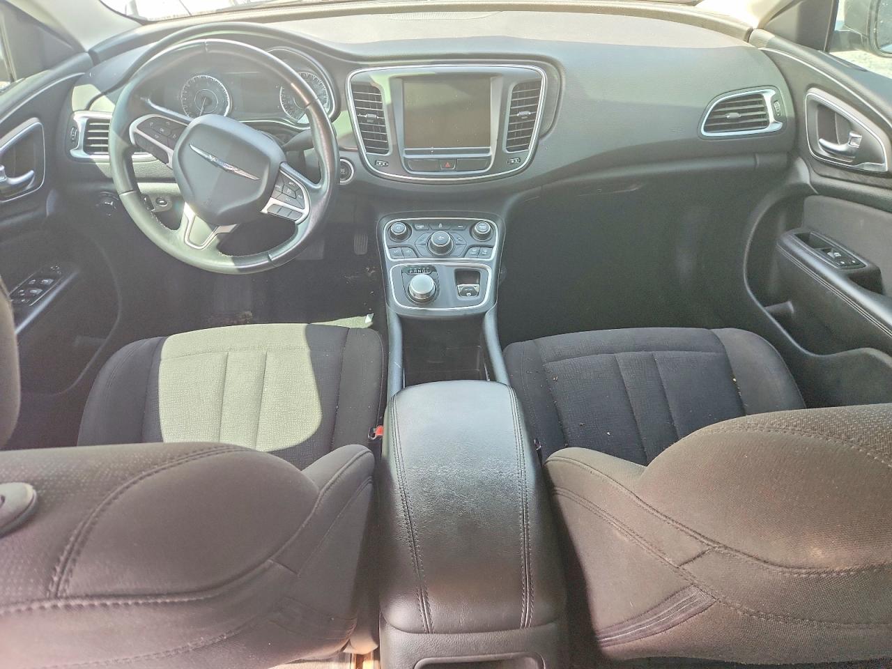 2015 Chrysler 200 Limited Серебряный vin: 1C3CCCAB9FN622599