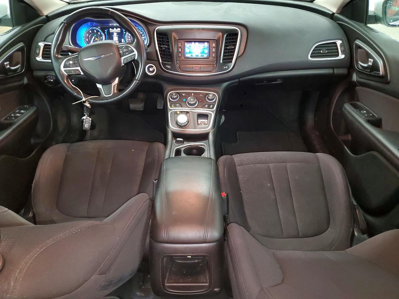 2015 Chrysler 200 Limited White vin: 1C3CCCAB9FN657952