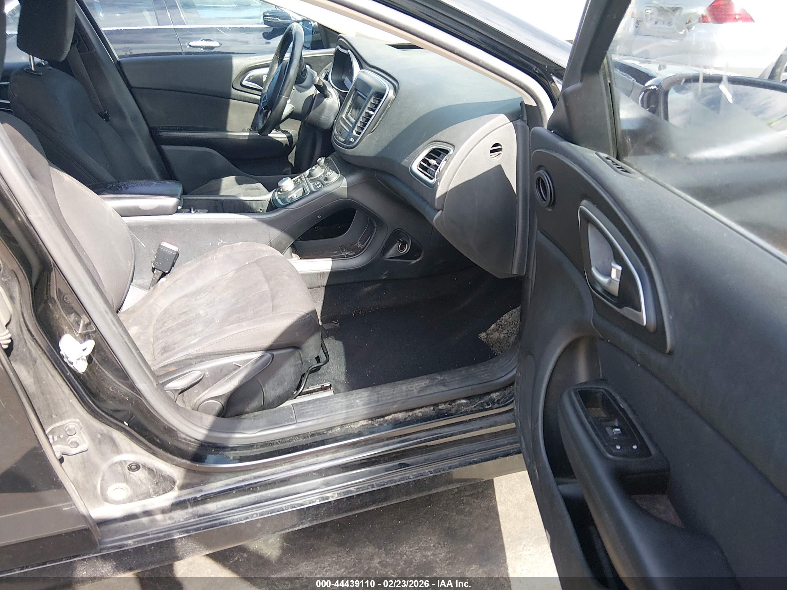 2015 Chrysler 200 Limited Black vin: 1C3CCCAB9FN681572