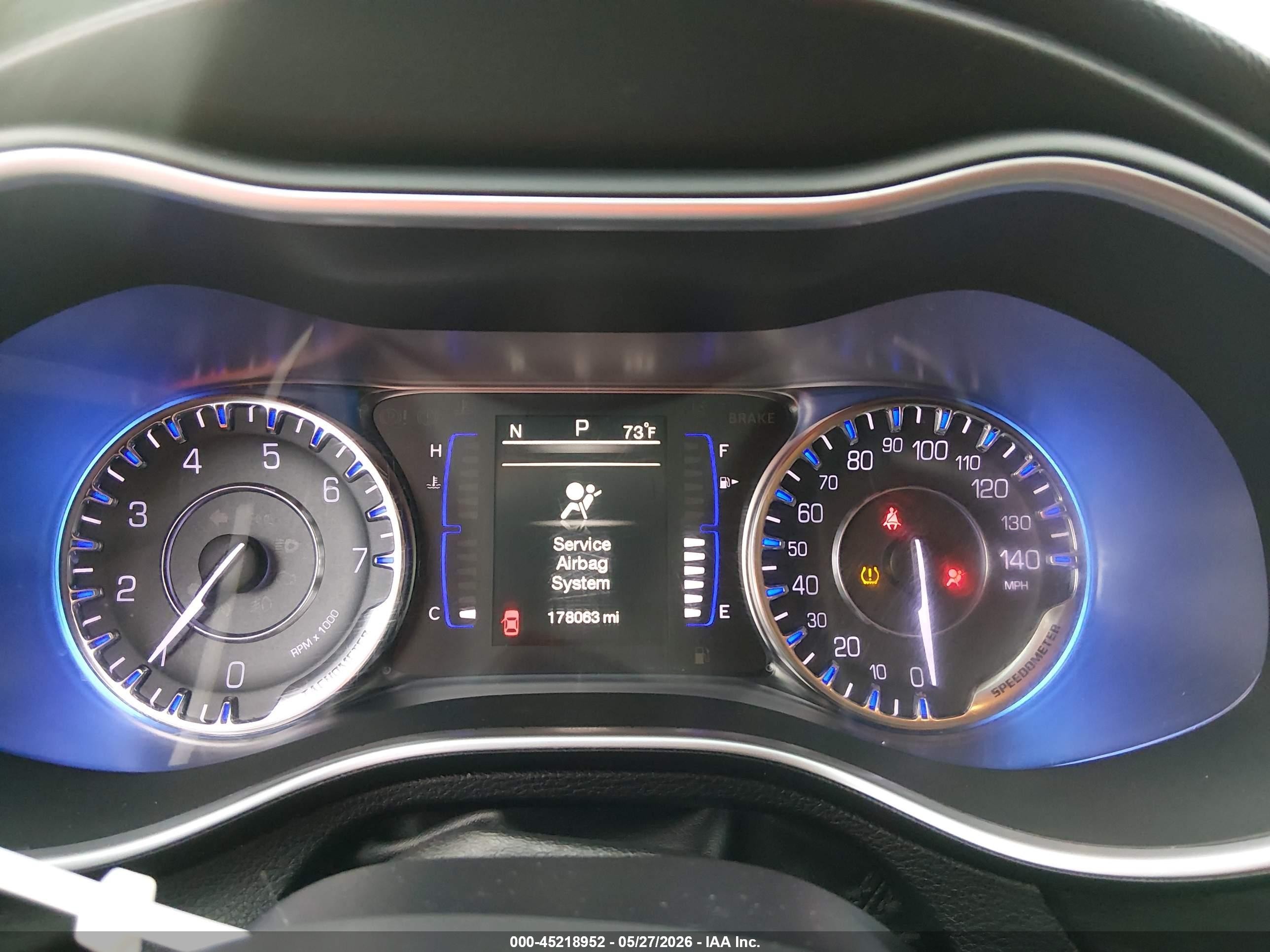 2015 Chrysler 200 Limited Серый vin: 1C3CCCAB9FN684746