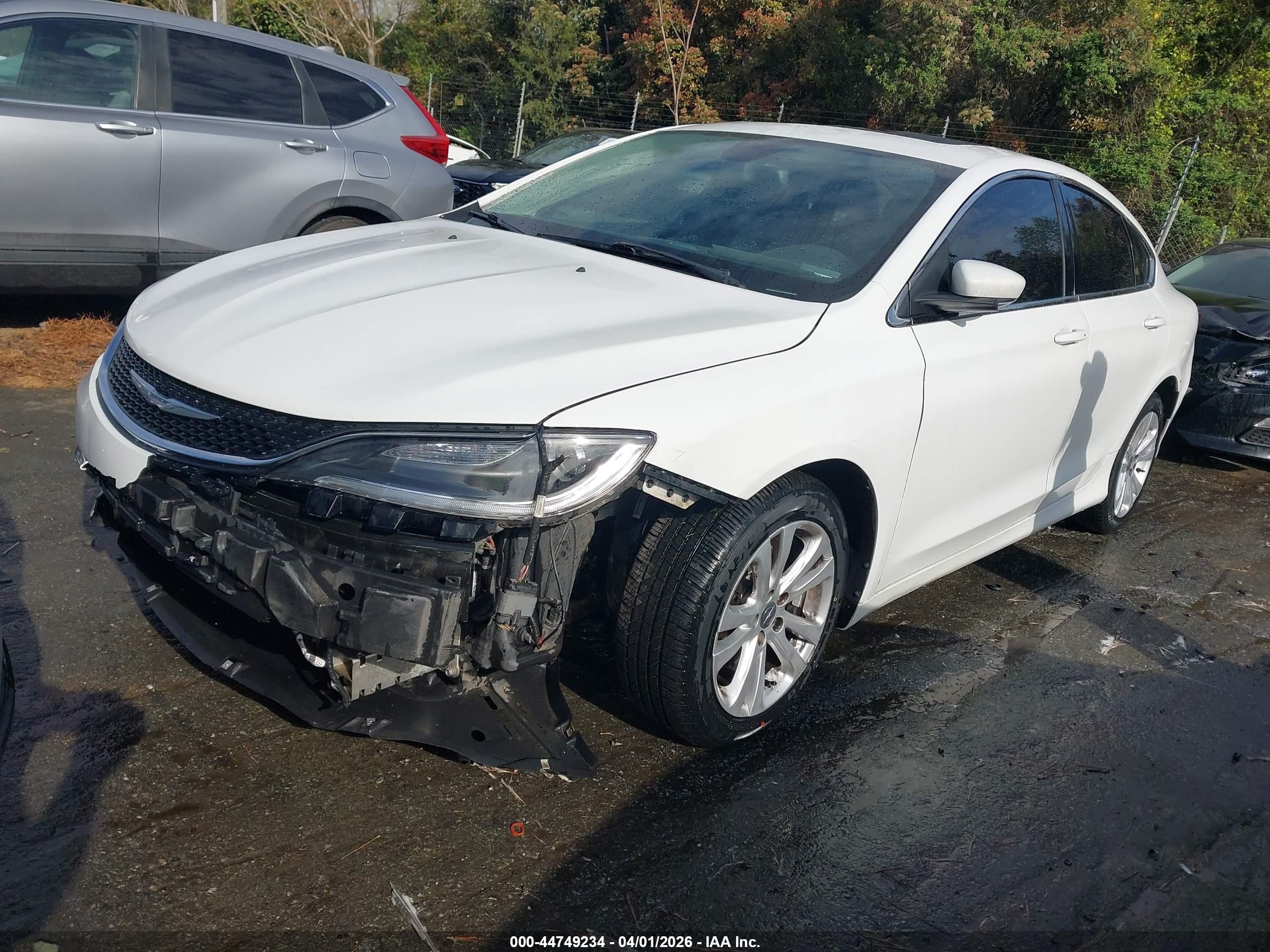 2015 Chrysler 200 Limited Белый vin: 1C3CCCAB9FN684777