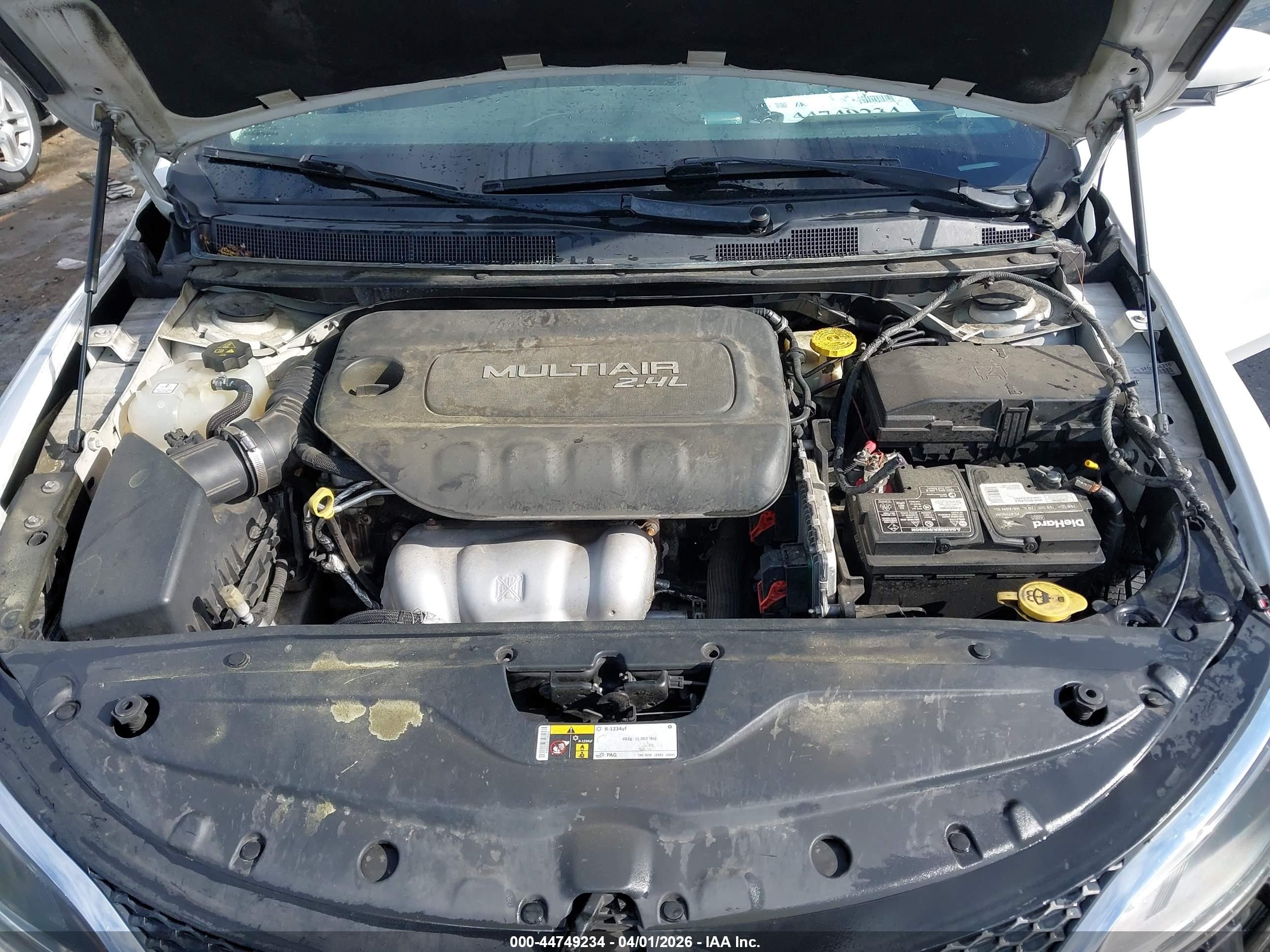 2015 Chrysler 200 Limited Белый vin: 1C3CCCAB9FN684777