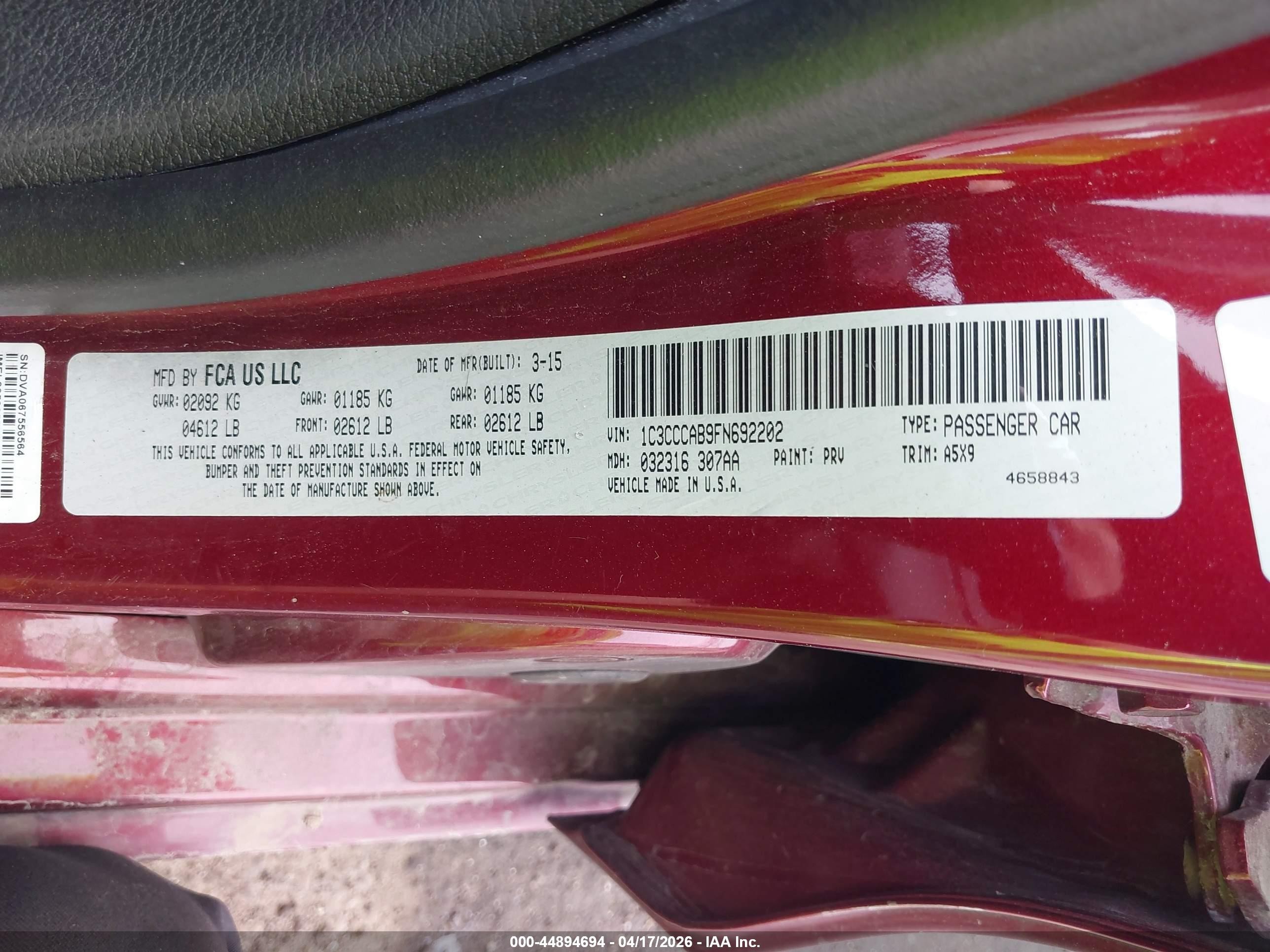 2015 Chrysler 200 Limited Red vin: 1C3CCCAB9FN692202