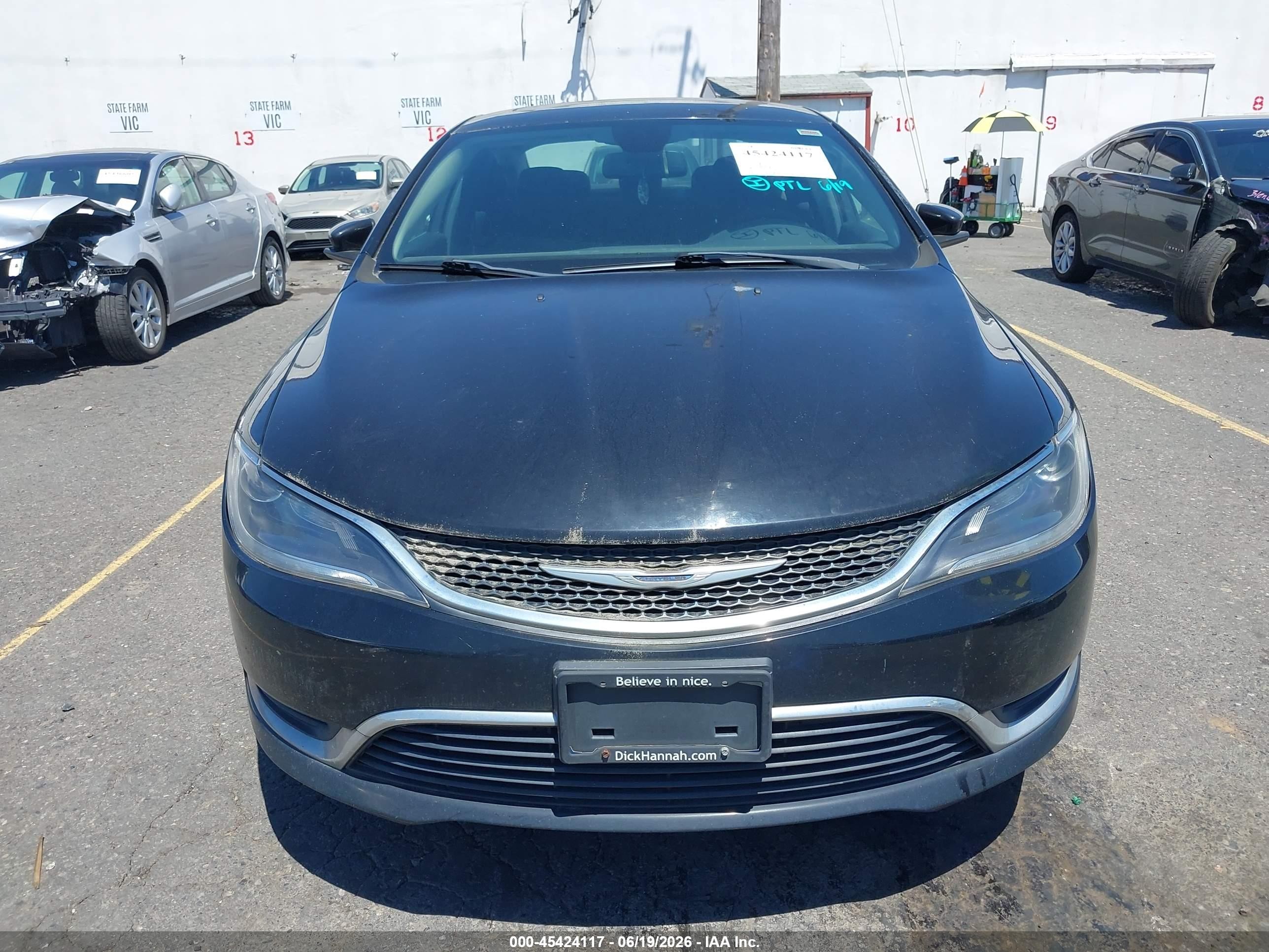 2015 Chrysler 200 Limited Черный vin: 1C3CCCAB9FN695097