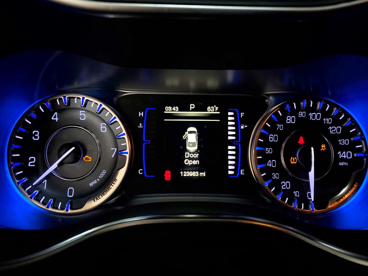 2015 Chrysler 200 Черный vin: 1C3CCCABXFN536332