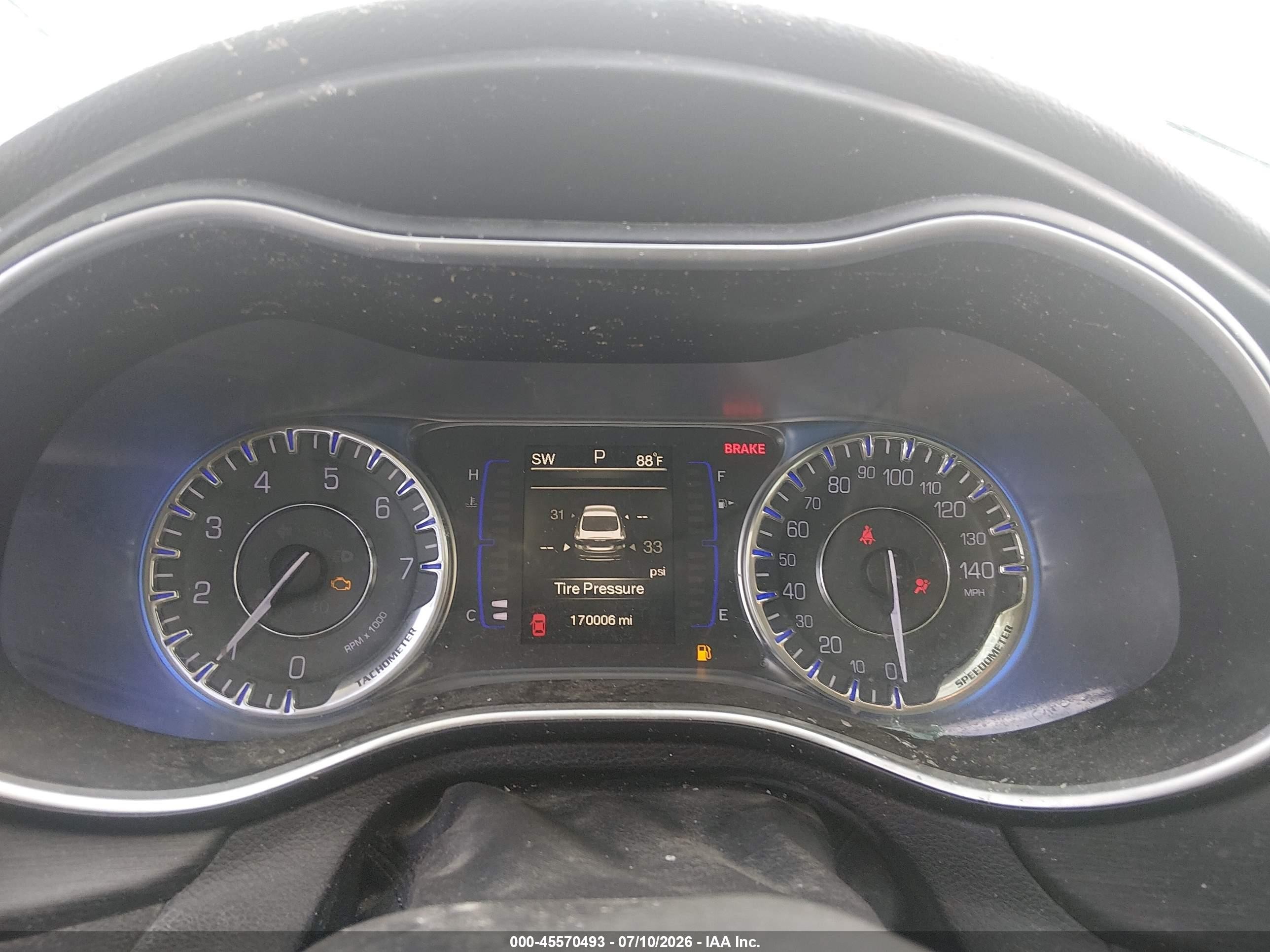 2015 Chrysler 200 Limited White vin: 1C3CCCABXFN588432