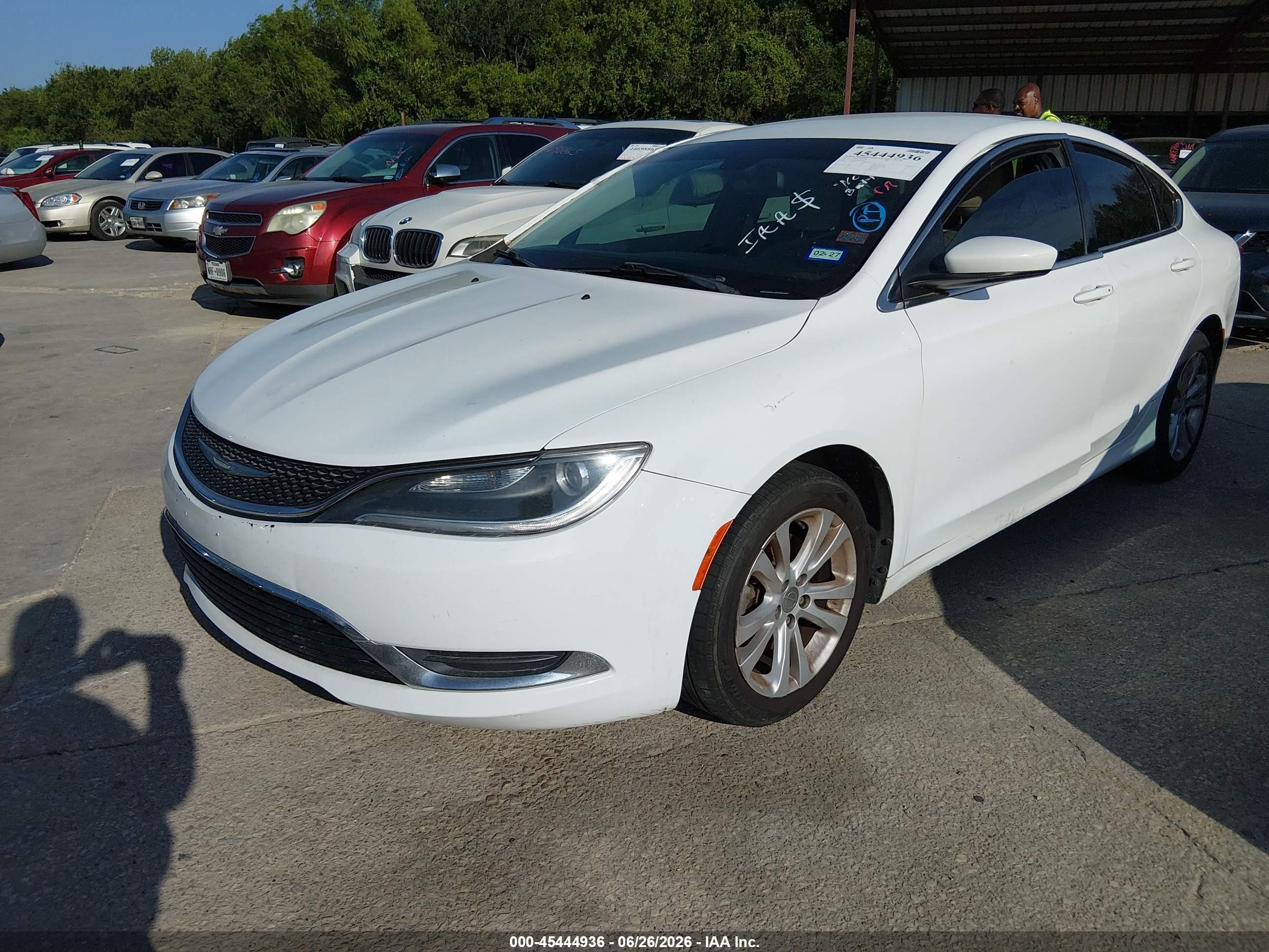 2015 Chrysler 200 Limited White vin: 1C3CCCABXFN607206