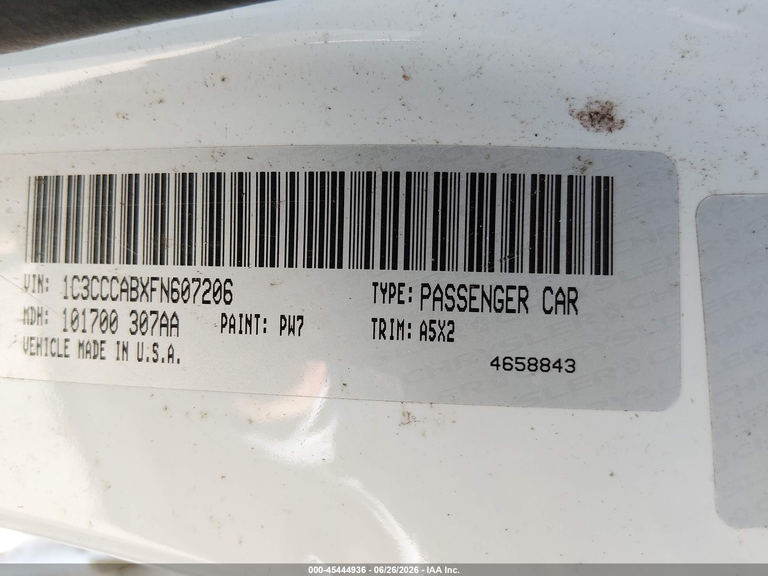 2015 Chrysler 200 Limited White vin: 1C3CCCABXFN607206