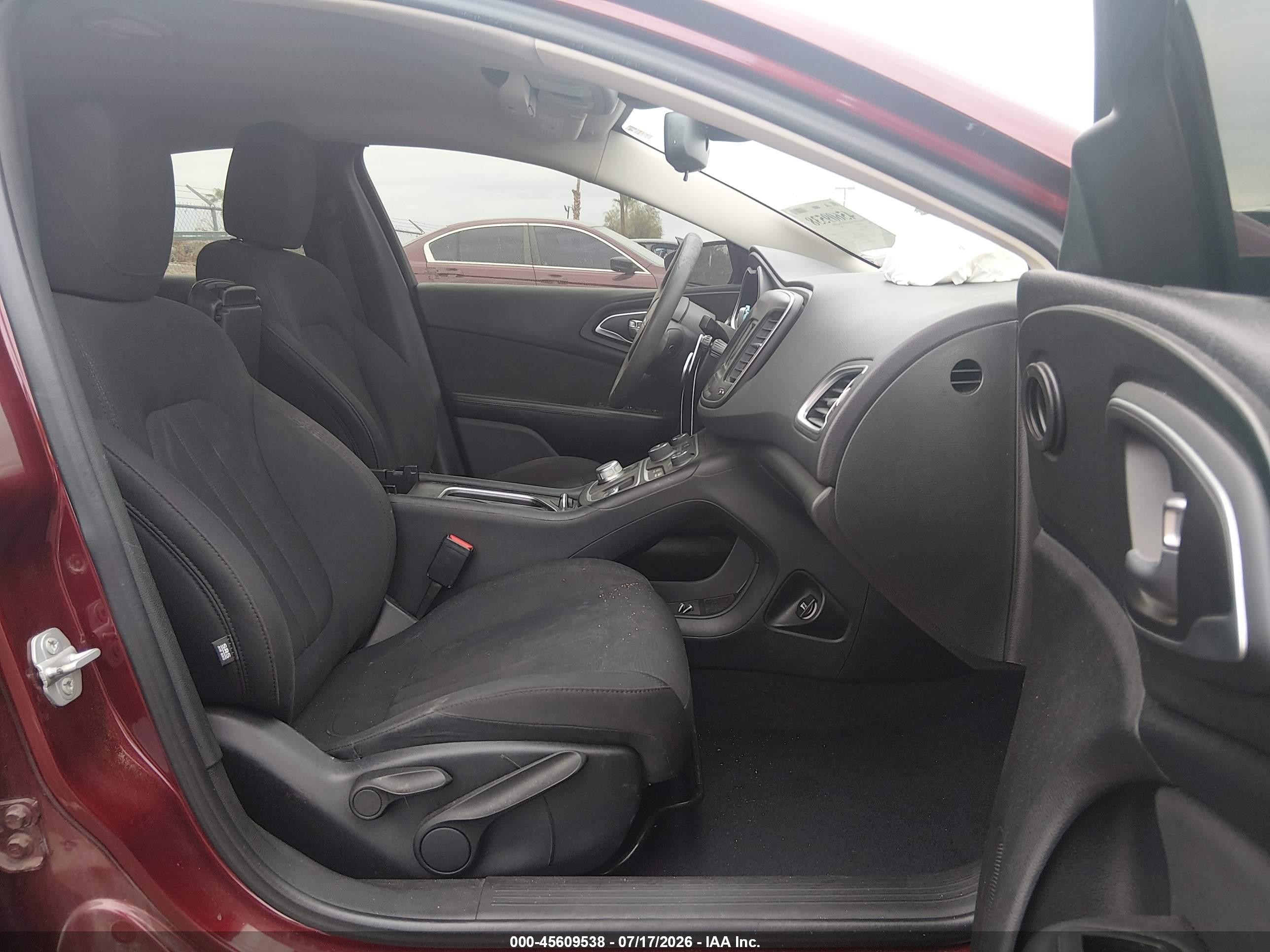 2015 Chrysler 200 Limited Maroon vin: 1C3CCCABXFN631456