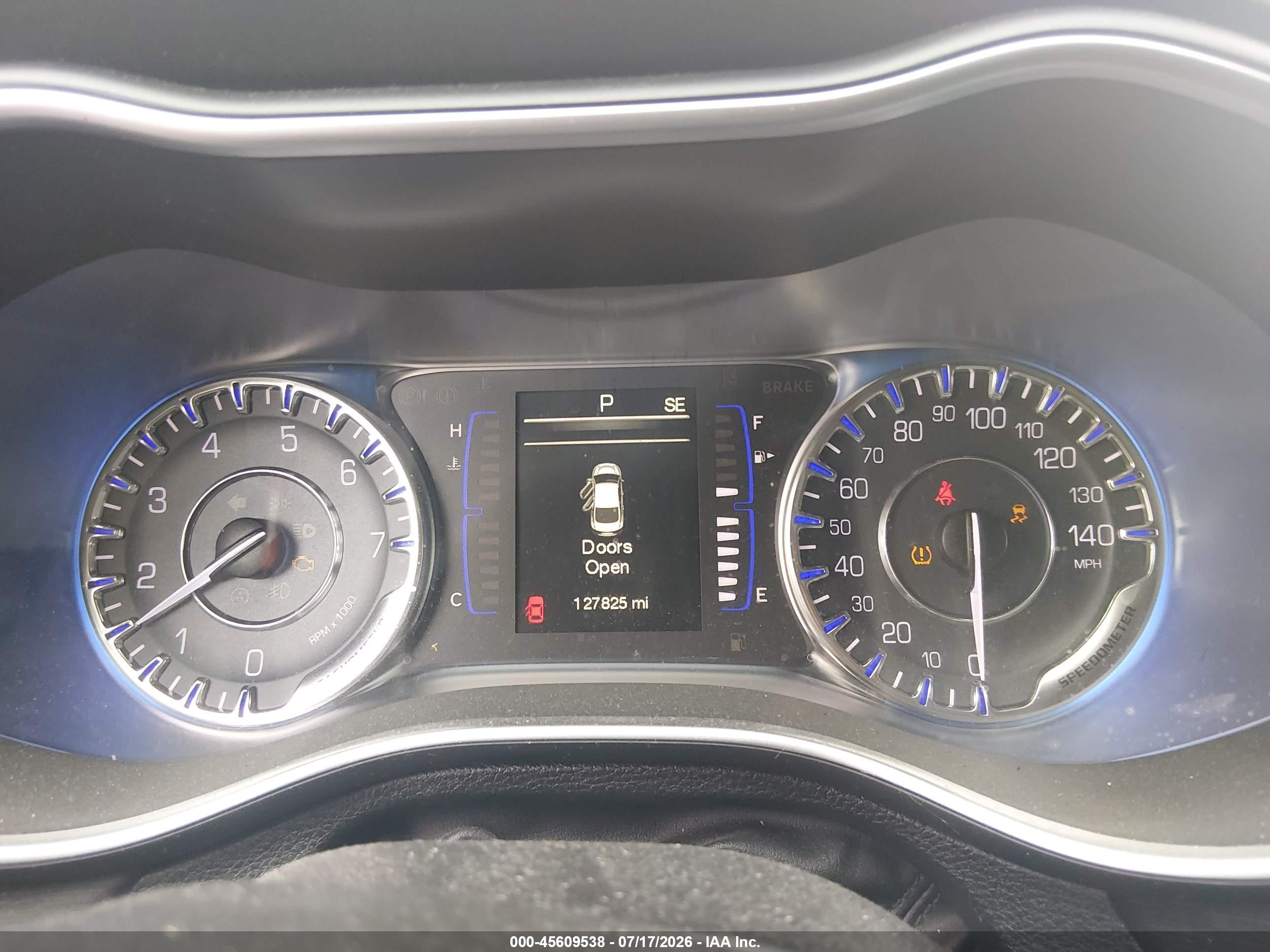 2015 Chrysler 200 Limited Maroon vin: 1C3CCCABXFN631456