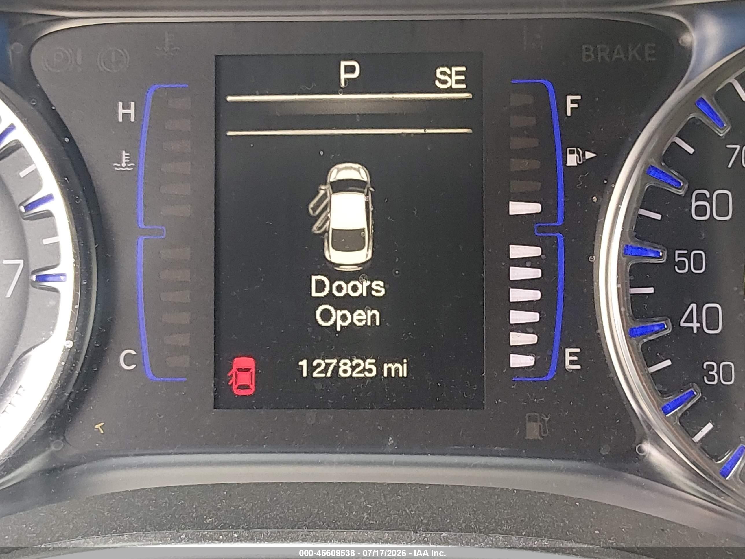 2015 Chrysler 200 Limited Maroon vin: 1C3CCCABXFN631456