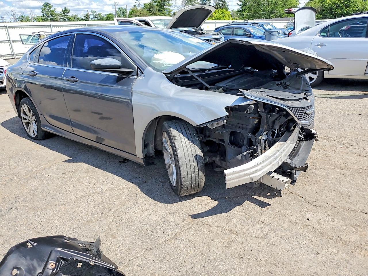2015 Chrysler 200 Limited Gray vin: 1C3CCCABXFN632574