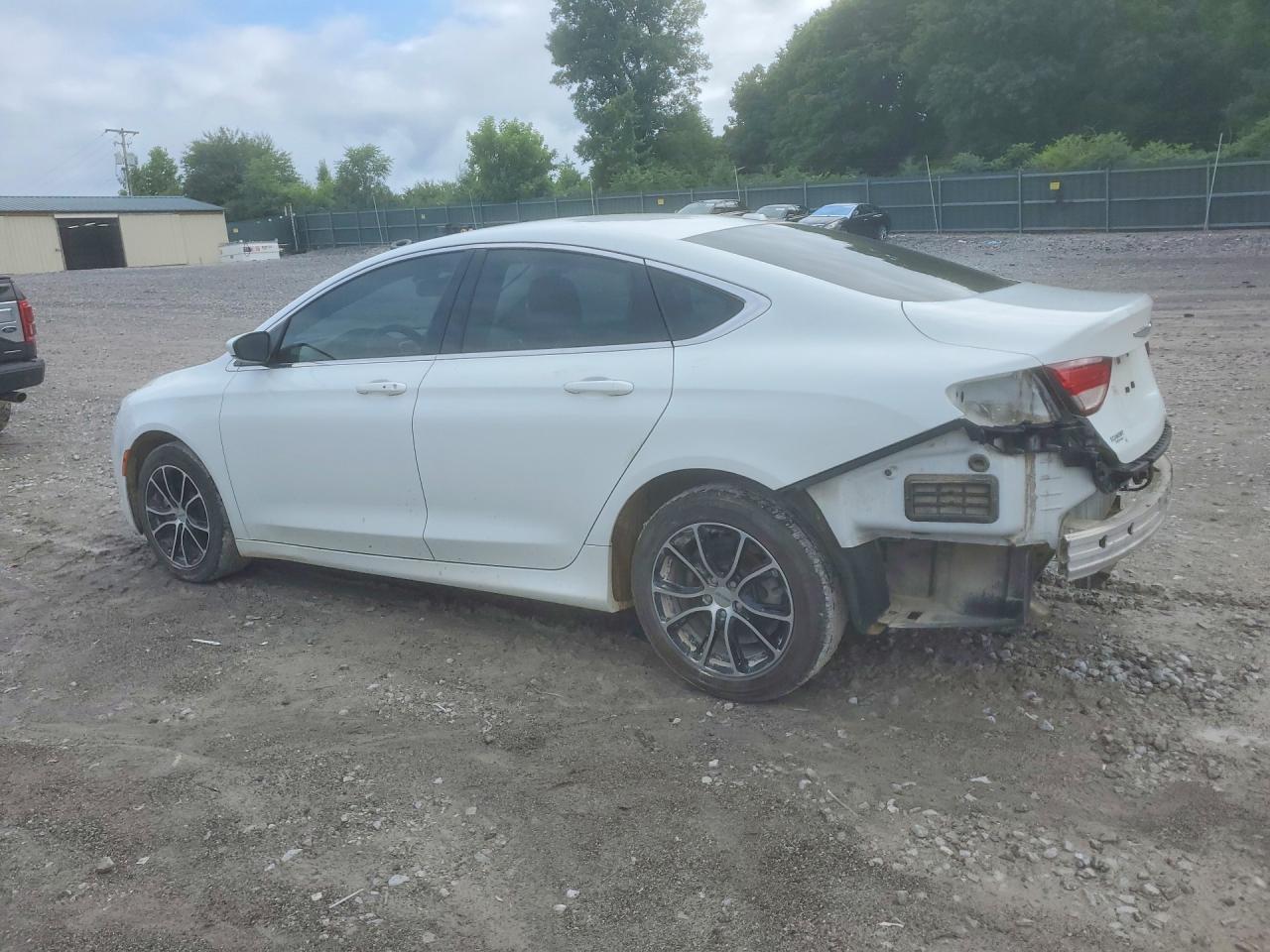 2015 Chrysler 200 Limited White vin: 1C3CCCABXFN650413