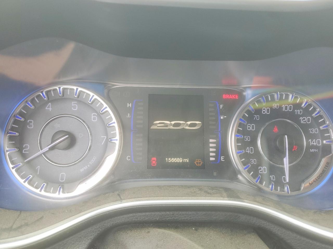 2015 Chrysler 200 Limited White vin: 1C3CCCABXFN650413