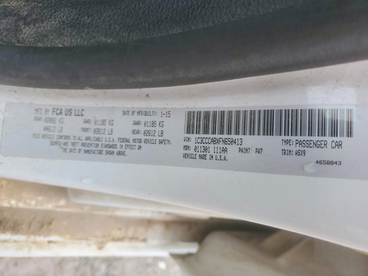 2015 Chrysler 200 Limited White vin: 1C3CCCABXFN650413