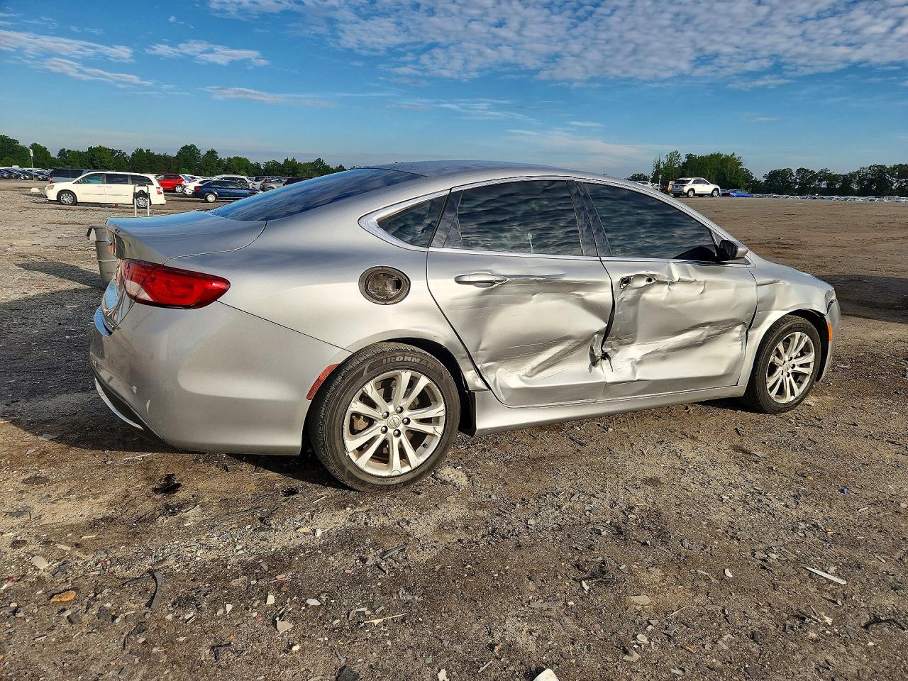 2015 Chrysler 200 Limited Silver vin: 1C3CCCABXFN677482