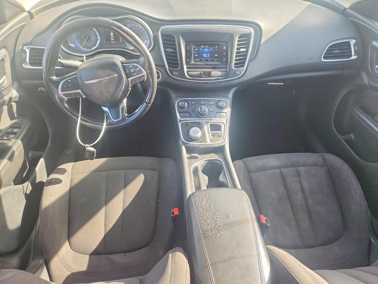 2015 Chrysler 200 Limited Silver vin: 1C3CCCABXFN686487