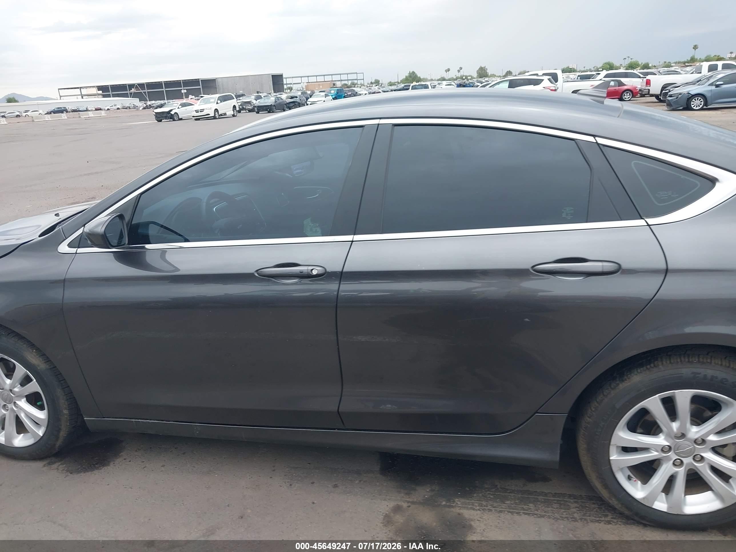 2015 Chrysler 200 Limited Серый vin: 1C3CCCABXFN748440