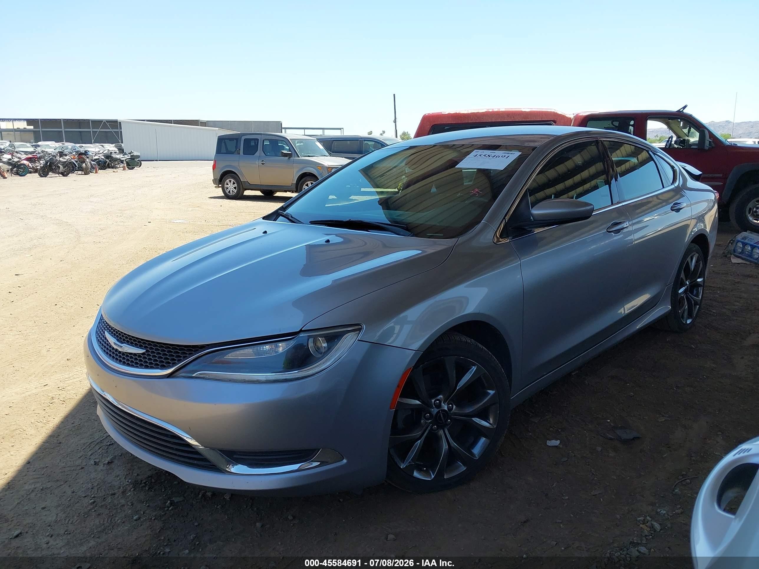 2015 Chrysler 200 Limited Silver vin: 1C3CCCAG0FN731609