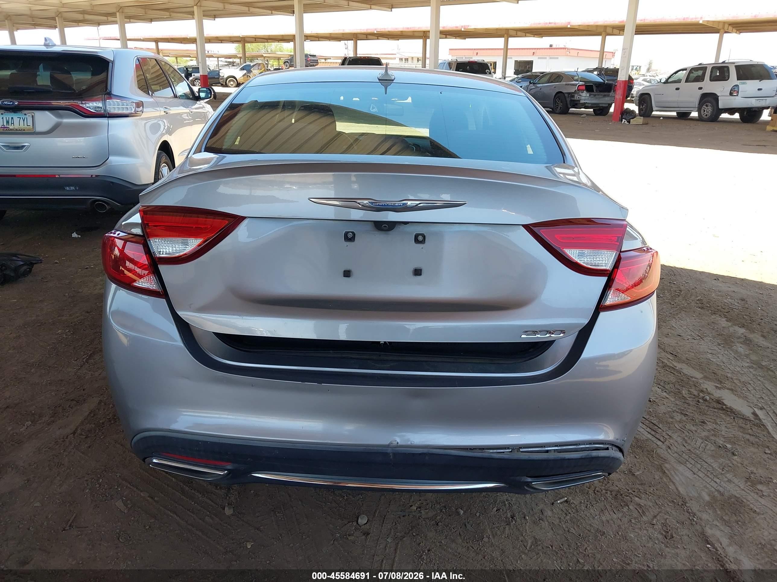 2015 Chrysler 200 Limited Silver vin: 1C3CCCAG0FN731609