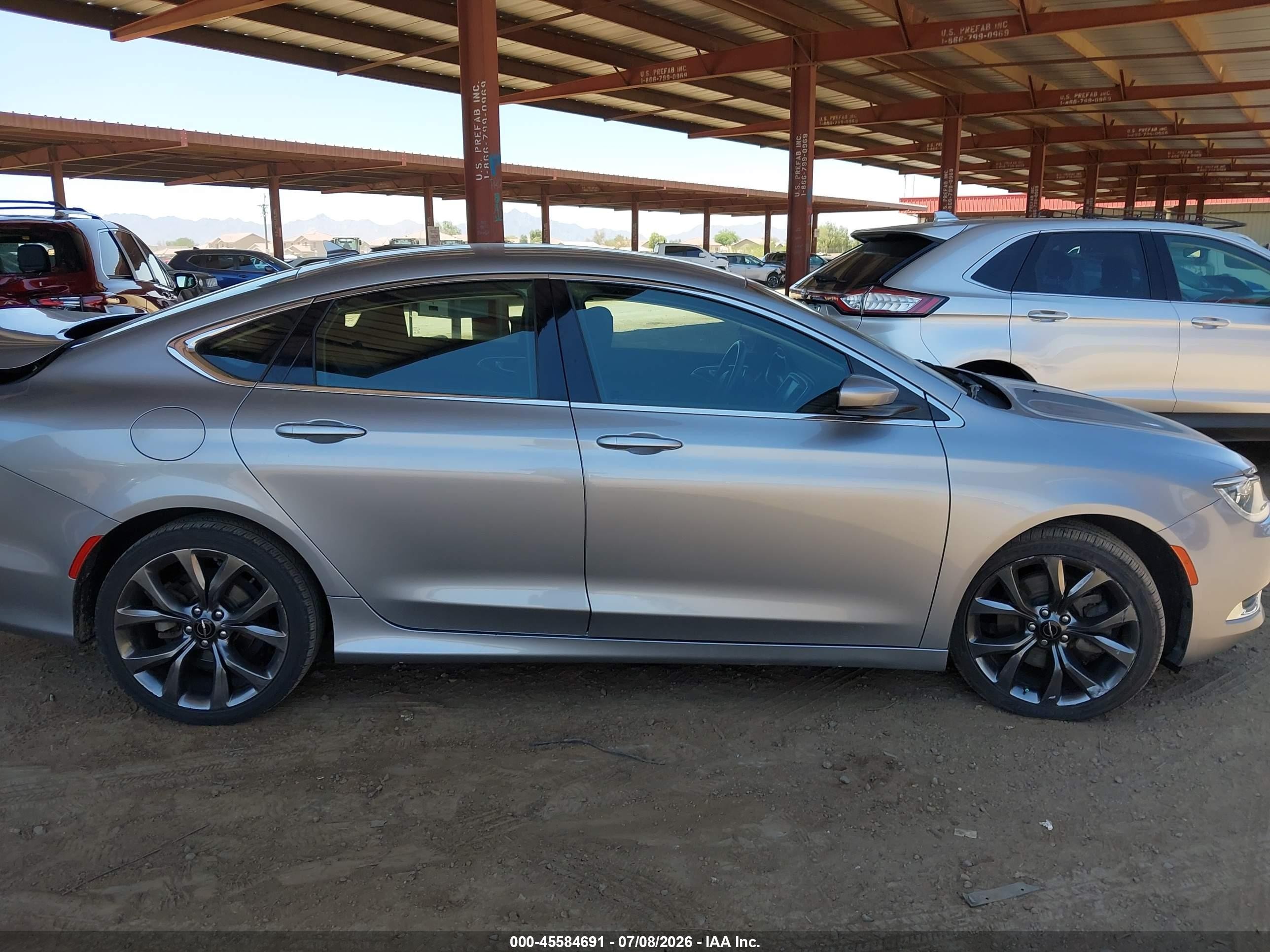 2015 Chrysler 200 Limited Silver vin: 1C3CCCAG0FN731609