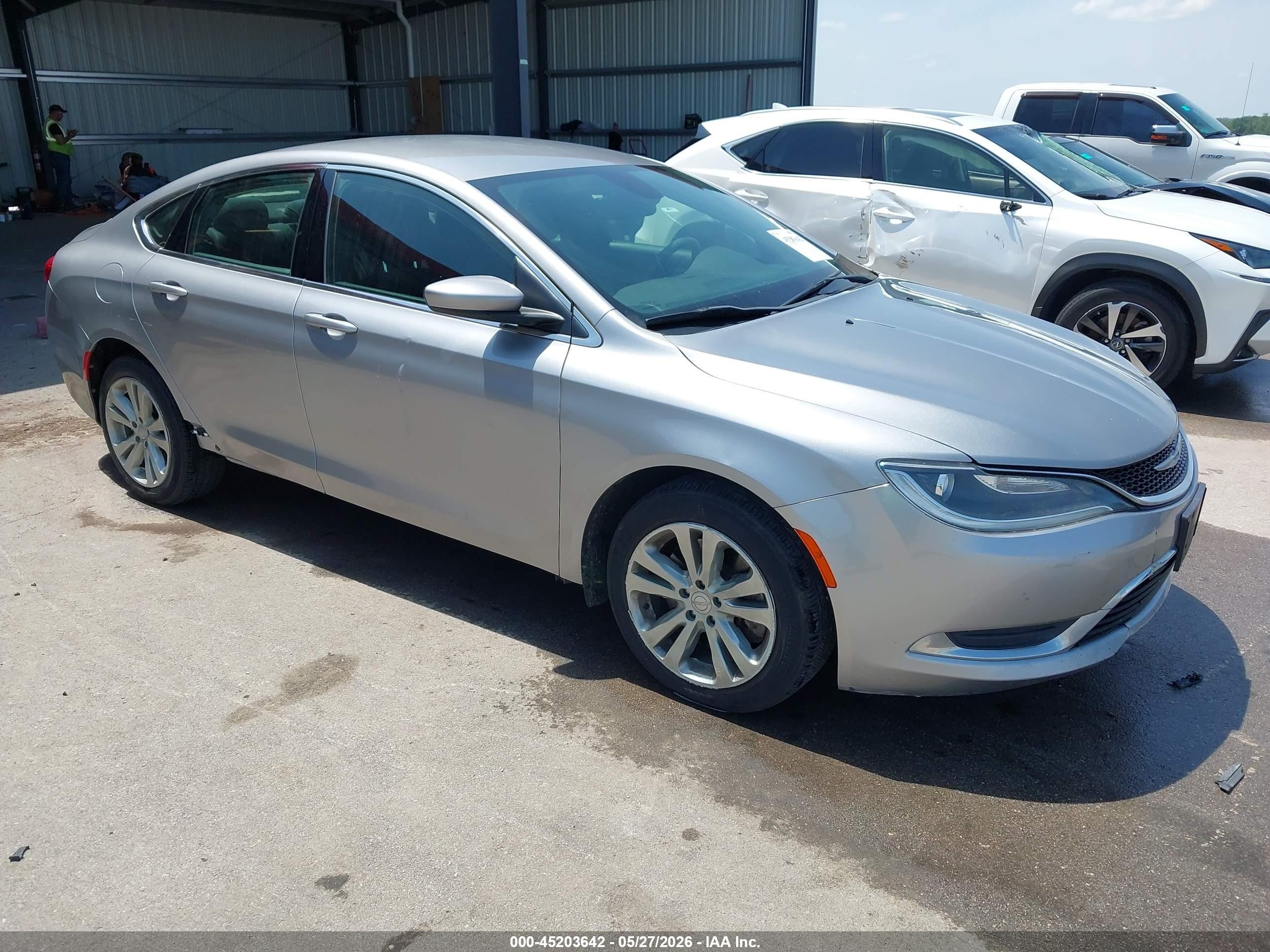2015 Chrysler 200 Limited Silver vin: 1C3CCCAG4FN758800