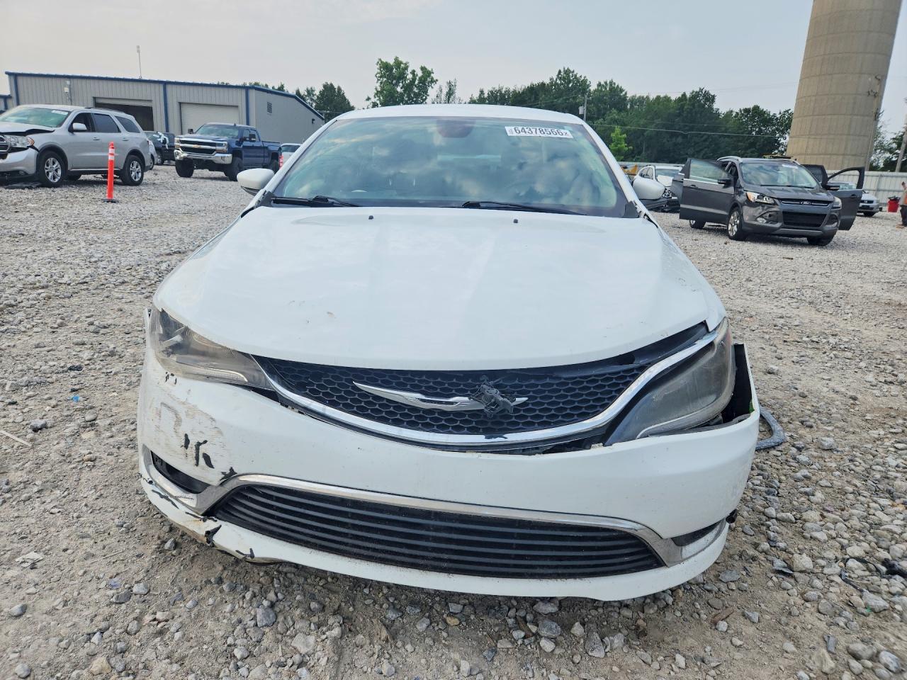 2015 Chrysler 200 Limited White vin: 1C3CCCAG8FN507181