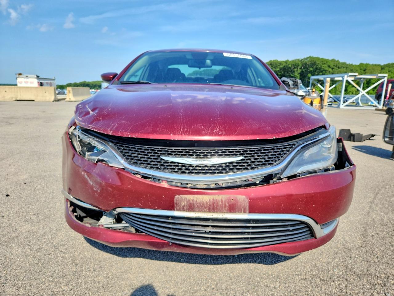 2015 Chrysler 200 Limited Burgundy vin: 1C3CCCAGXFN757862