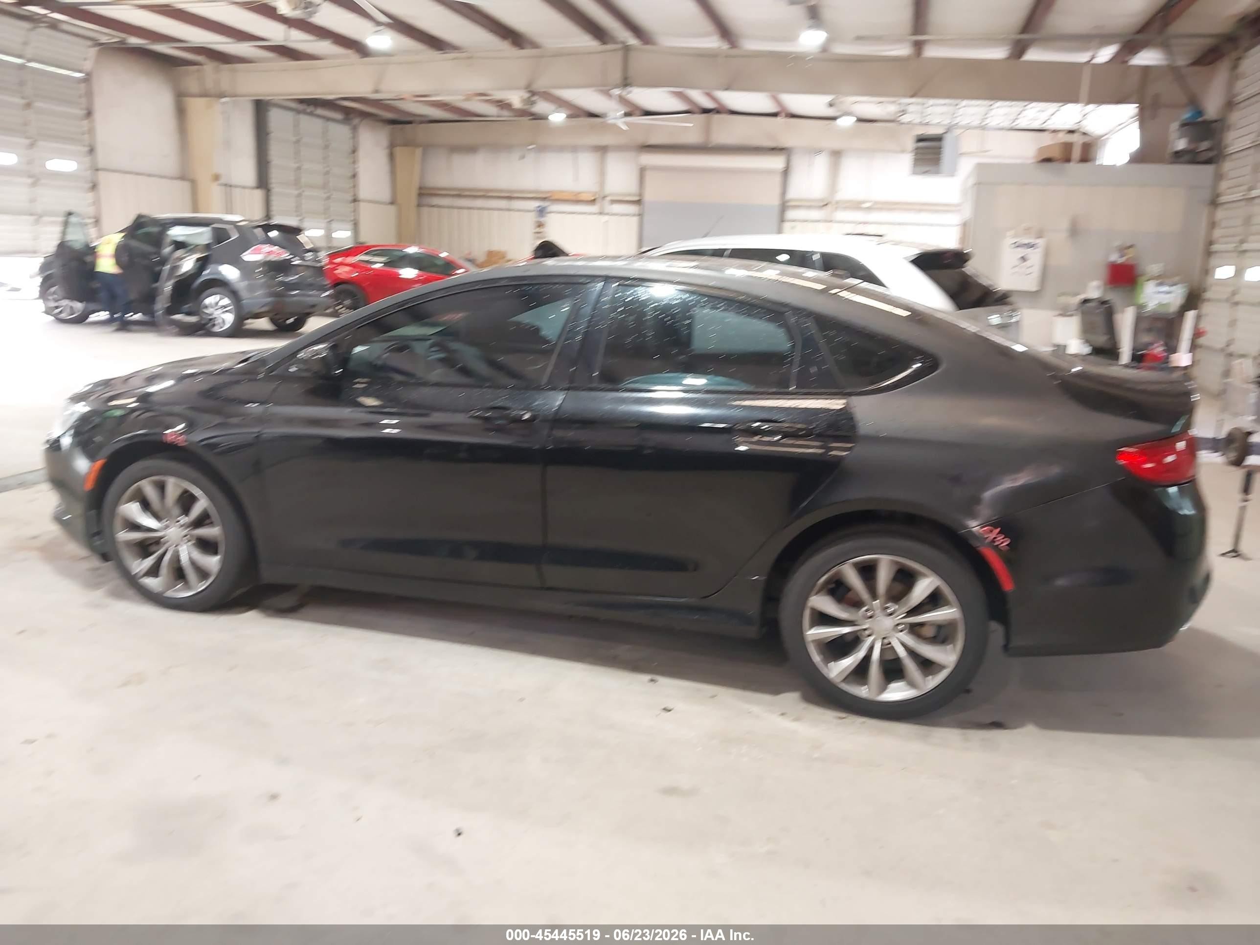 2015 Chrysler 200 S Black vin: 1C3CCCBB0FN542526