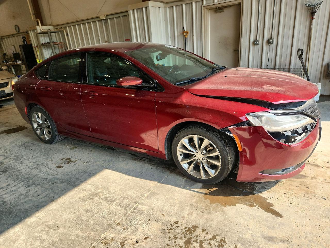 2015 Chrysler 200 S Burgundy vin: 1C3CCCBB0FN554577