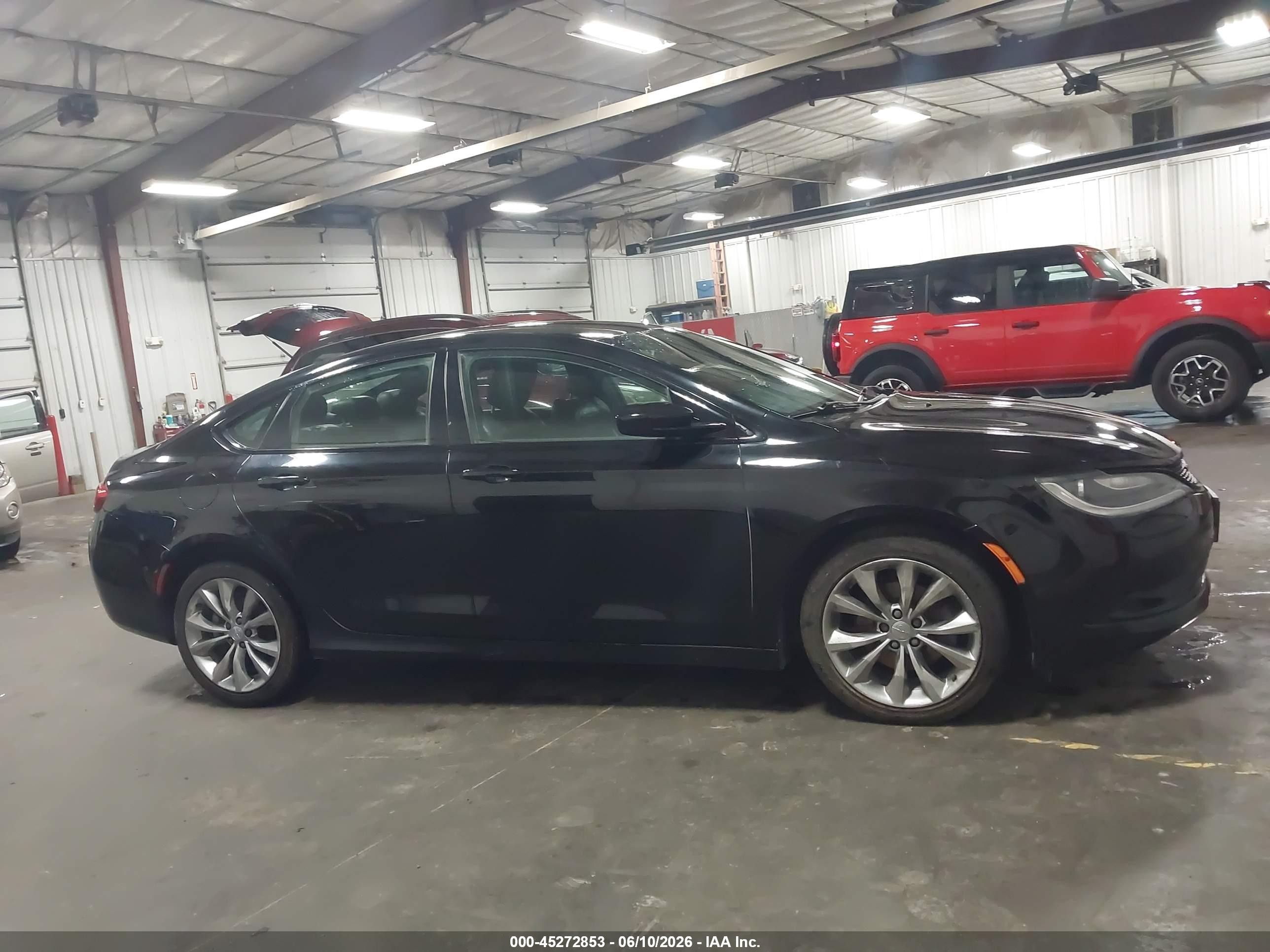 2015 Chrysler 200 S Black vin: 1C3CCCBB0FN600196