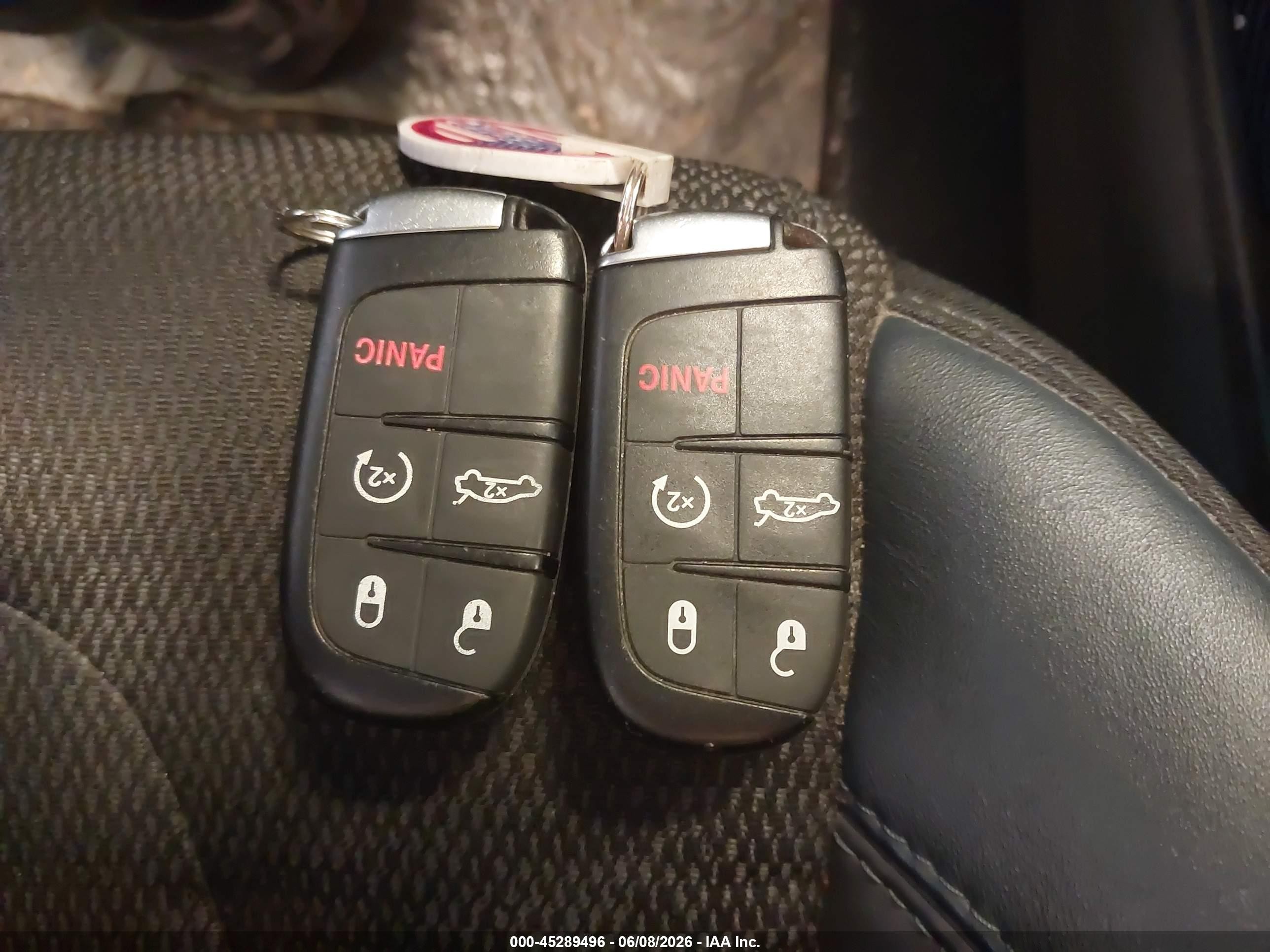 2015 Chrysler 200 S Red vin: 1C3CCCBB0FN711010