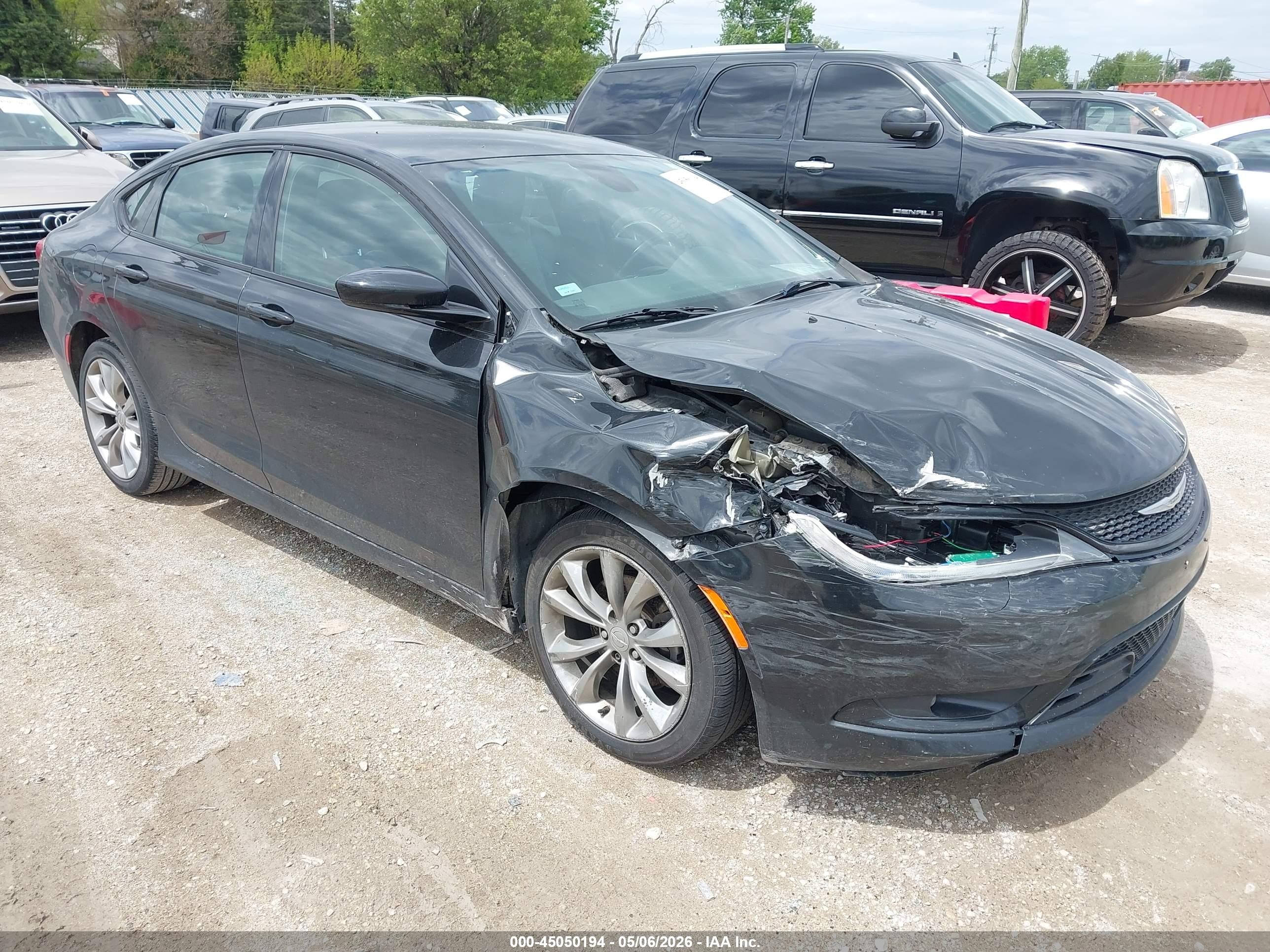 2015 Chrysler 200 S Черный vin: 1C3CCCBB0FN717485