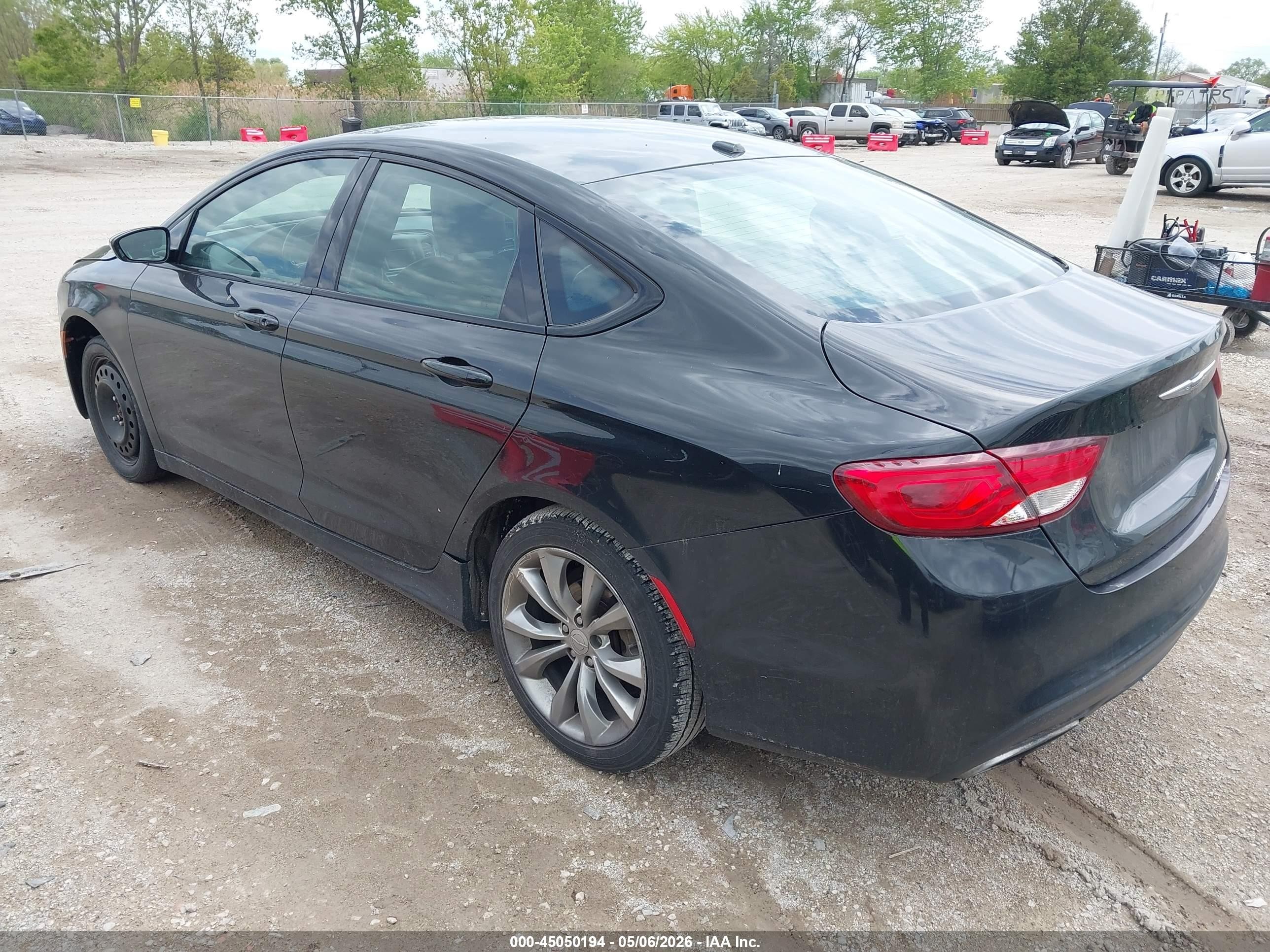 2015 Chrysler 200 S Черный vin: 1C3CCCBB0FN717485