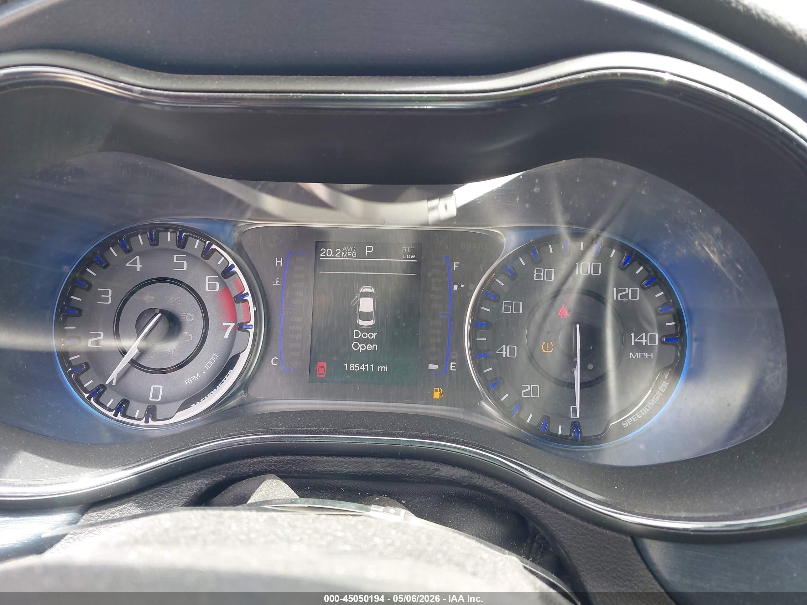 2015 Chrysler 200 S Черный vin: 1C3CCCBB0FN717485