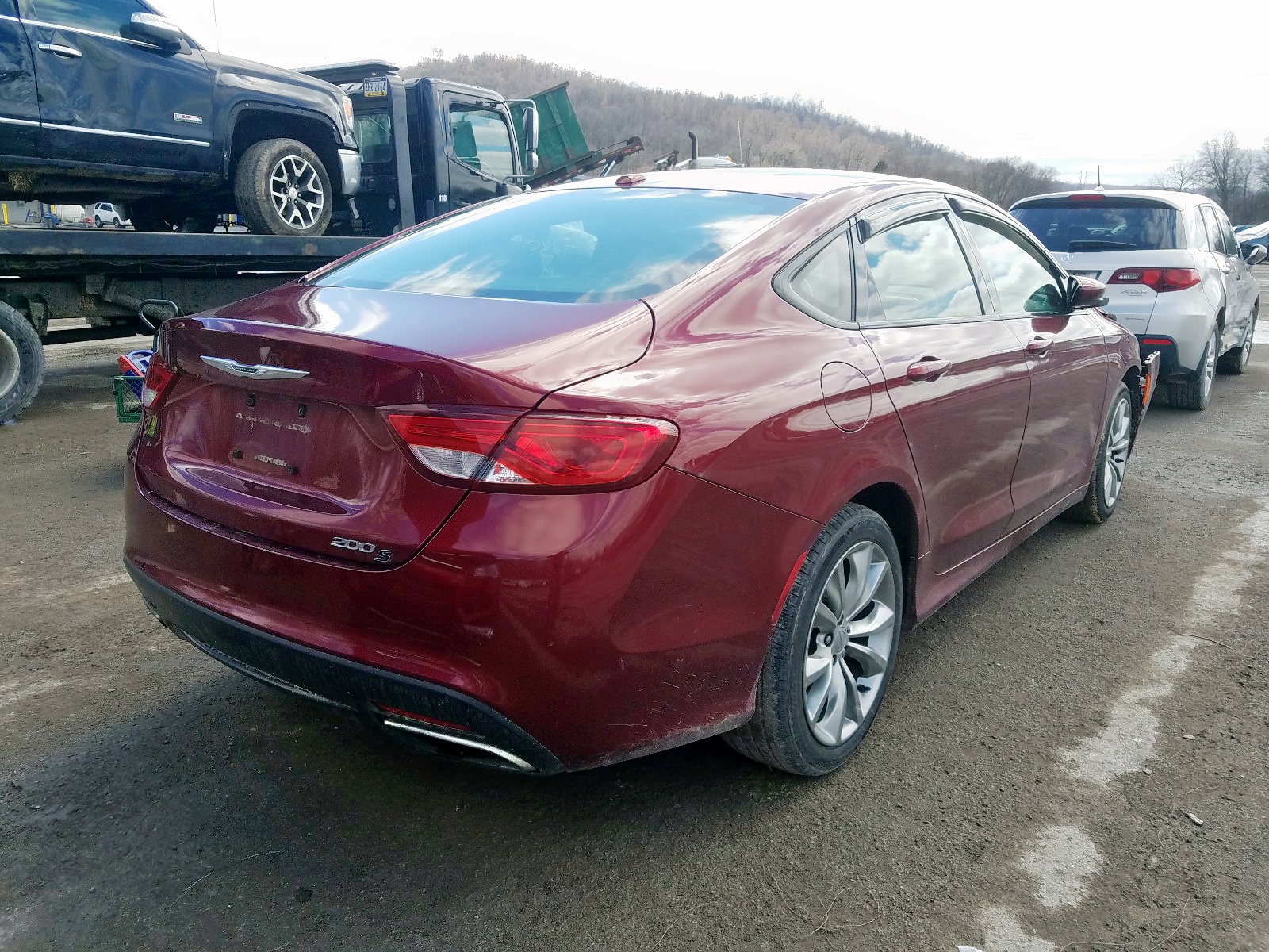 2015 Chrysler 200 S Red vin: 1C3CCCBB0FN749756