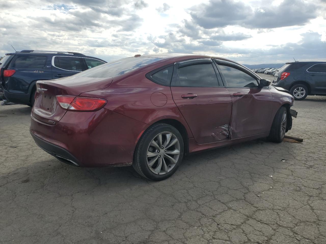 2015 Chrysler 200 S Burgundy vin: 1C3CCCBB0FN749756