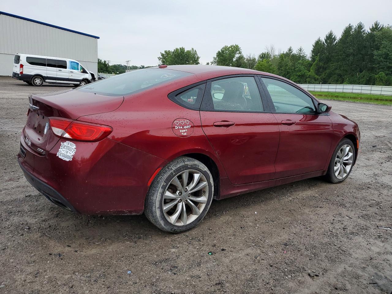 2015 Chrysler 200 S Red vin: 1C3CCCBB1FN629612