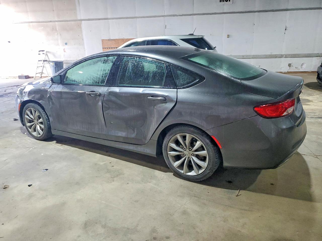 2015 Chrysler 200 S Gray vin: 1C3CCCBB1FN756795