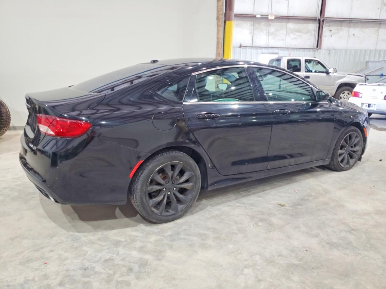 2015 Chrysler 200 S Black vin: 1C3CCCBB2FN511682