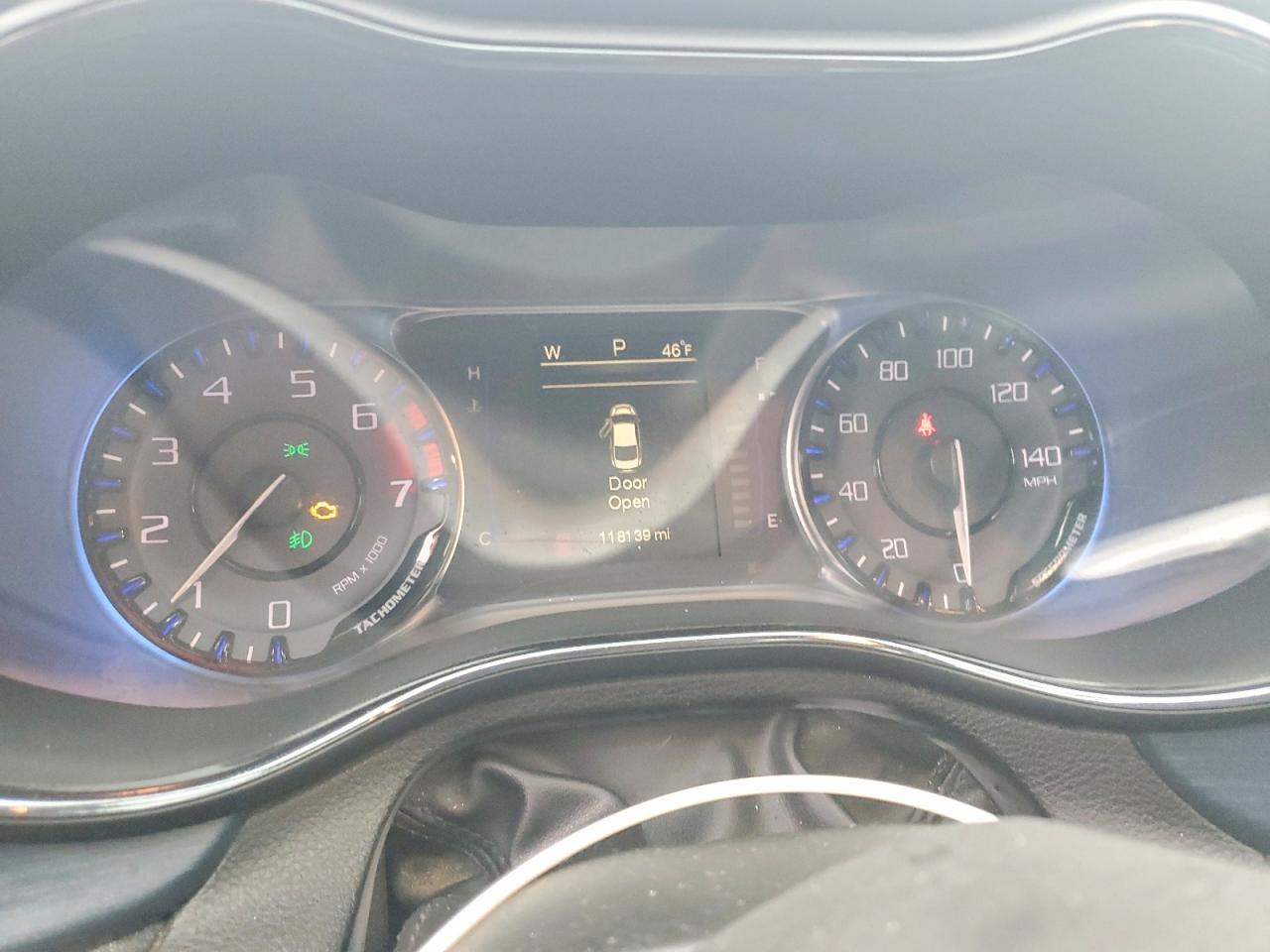 2015 Chrysler 200 S Gray vin: 1C3CCCBB2FN613032