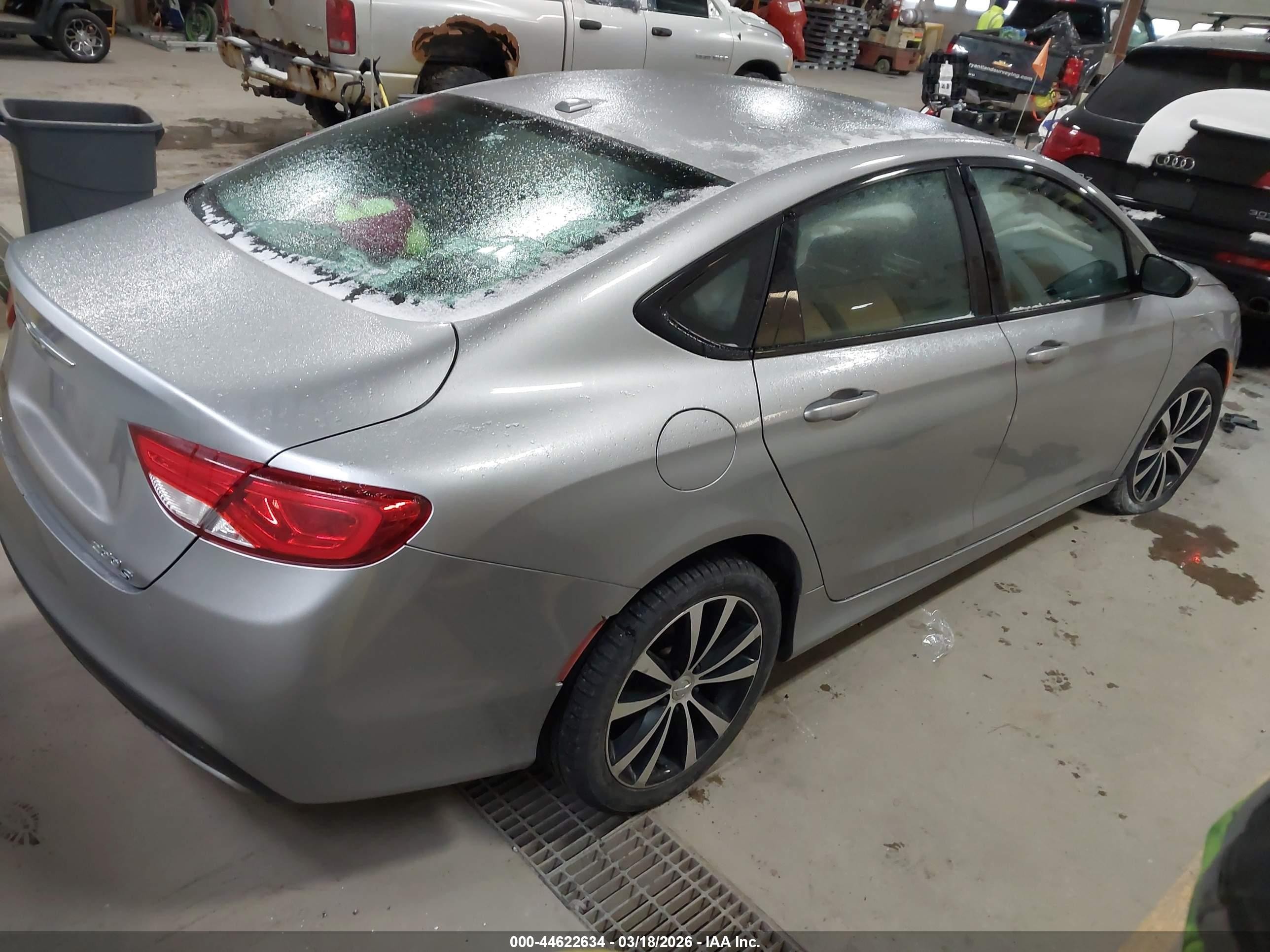 2015 Chrysler 200 S Silver vin: 1C3CCCBB3FN649523