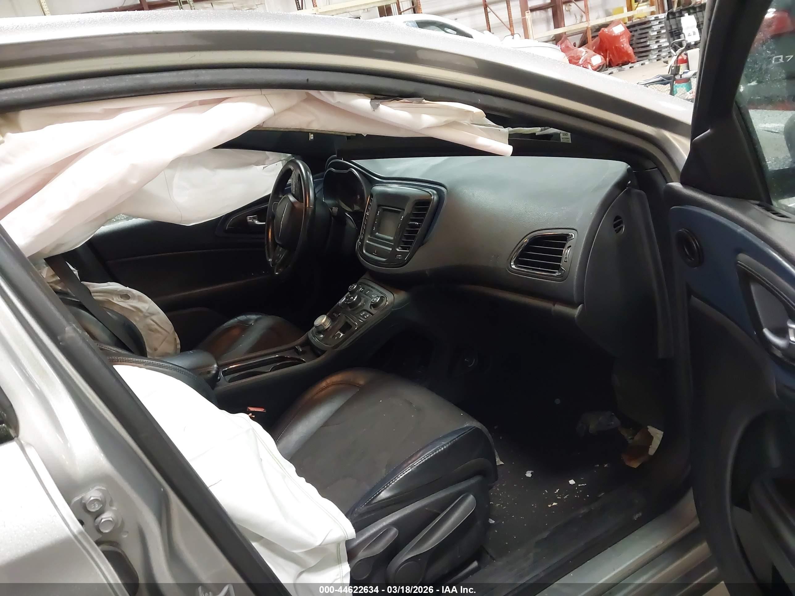 2015 Chrysler 200 S Silver vin: 1C3CCCBB3FN649523