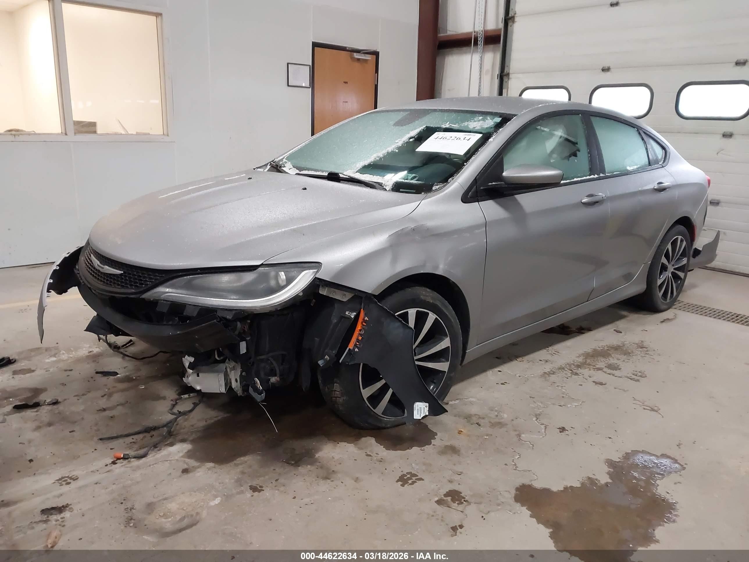 2015 Chrysler 200 S Silver vin: 1C3CCCBB3FN649523