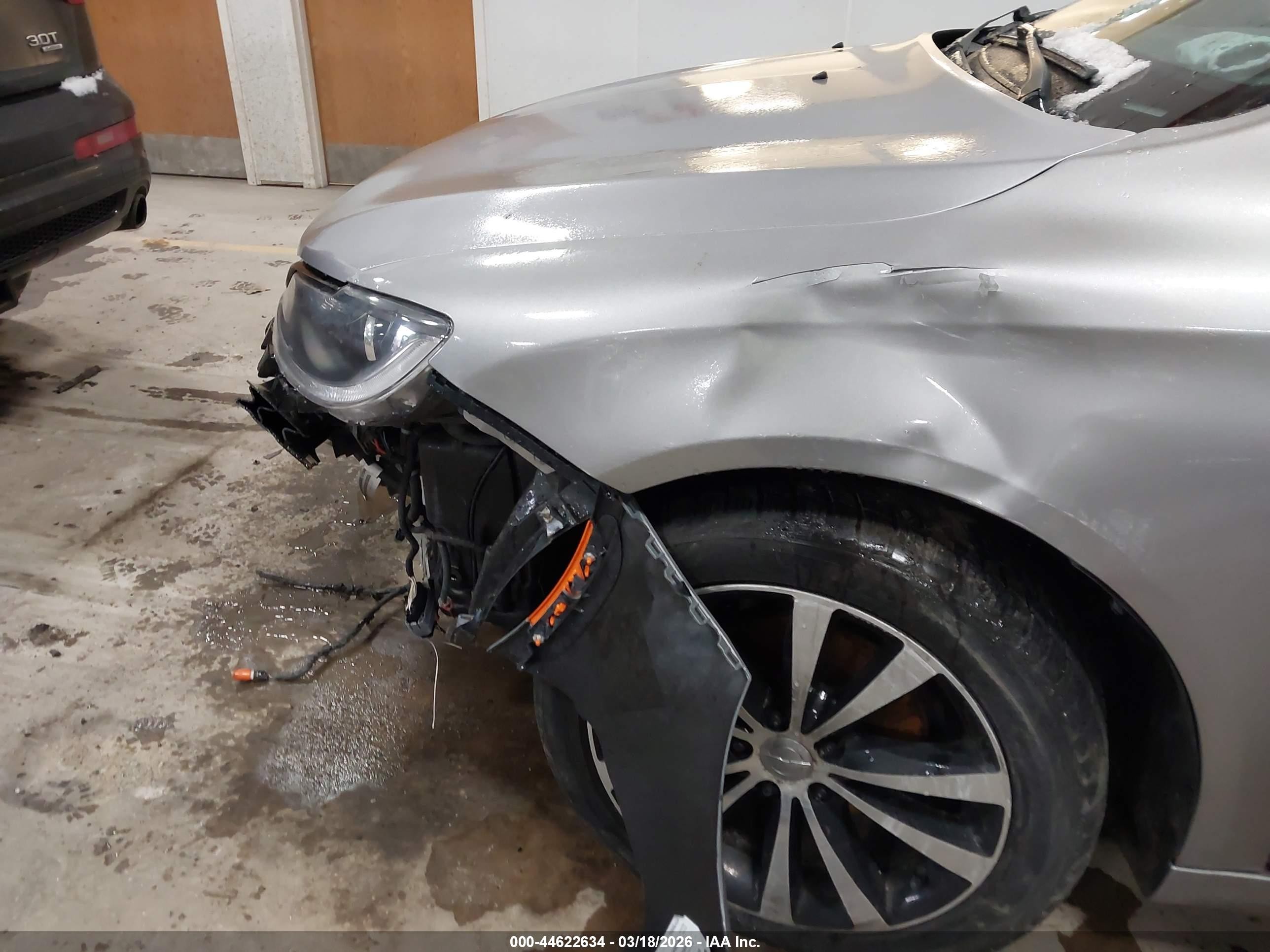2015 Chrysler 200 S Silver vin: 1C3CCCBB3FN649523