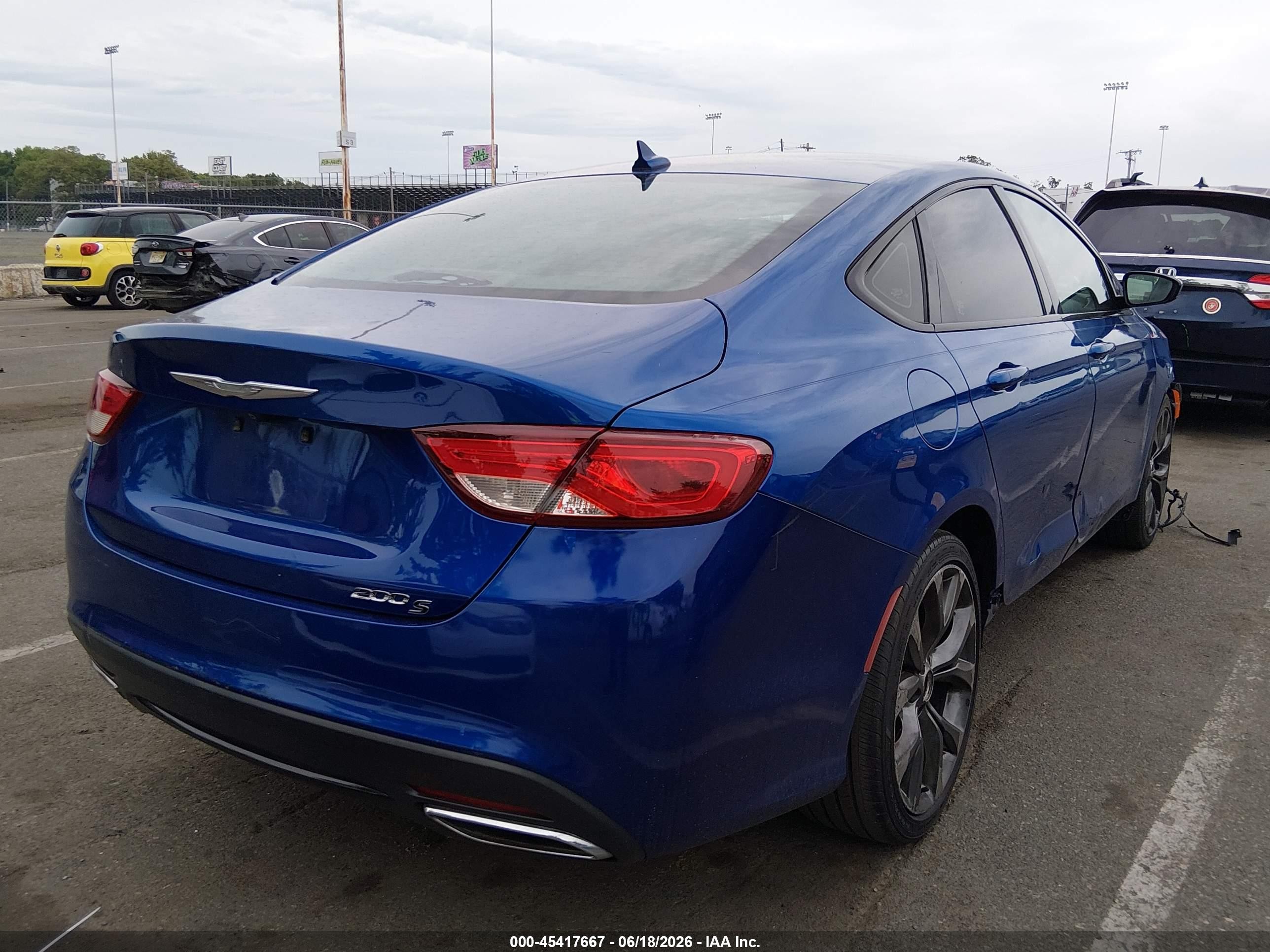 2015 Chrysler 200 S Синий vin: 1C3CCCBB4FN610200