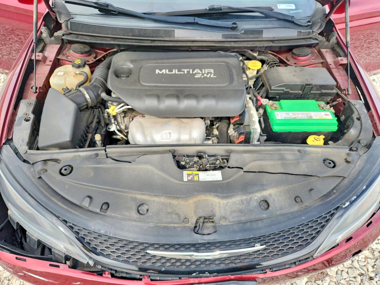 2015 Chrysler 200 S Burgundy vin: 1C3CCCBB4FN677539